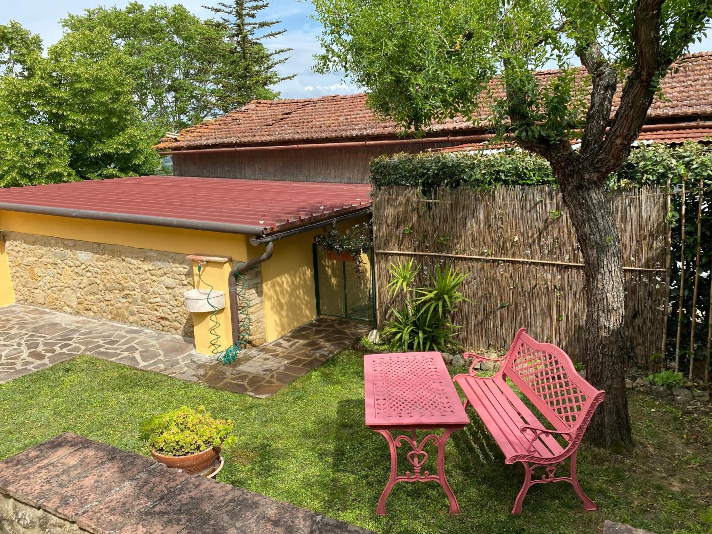Garden in Agriturismo Villino del Grillo