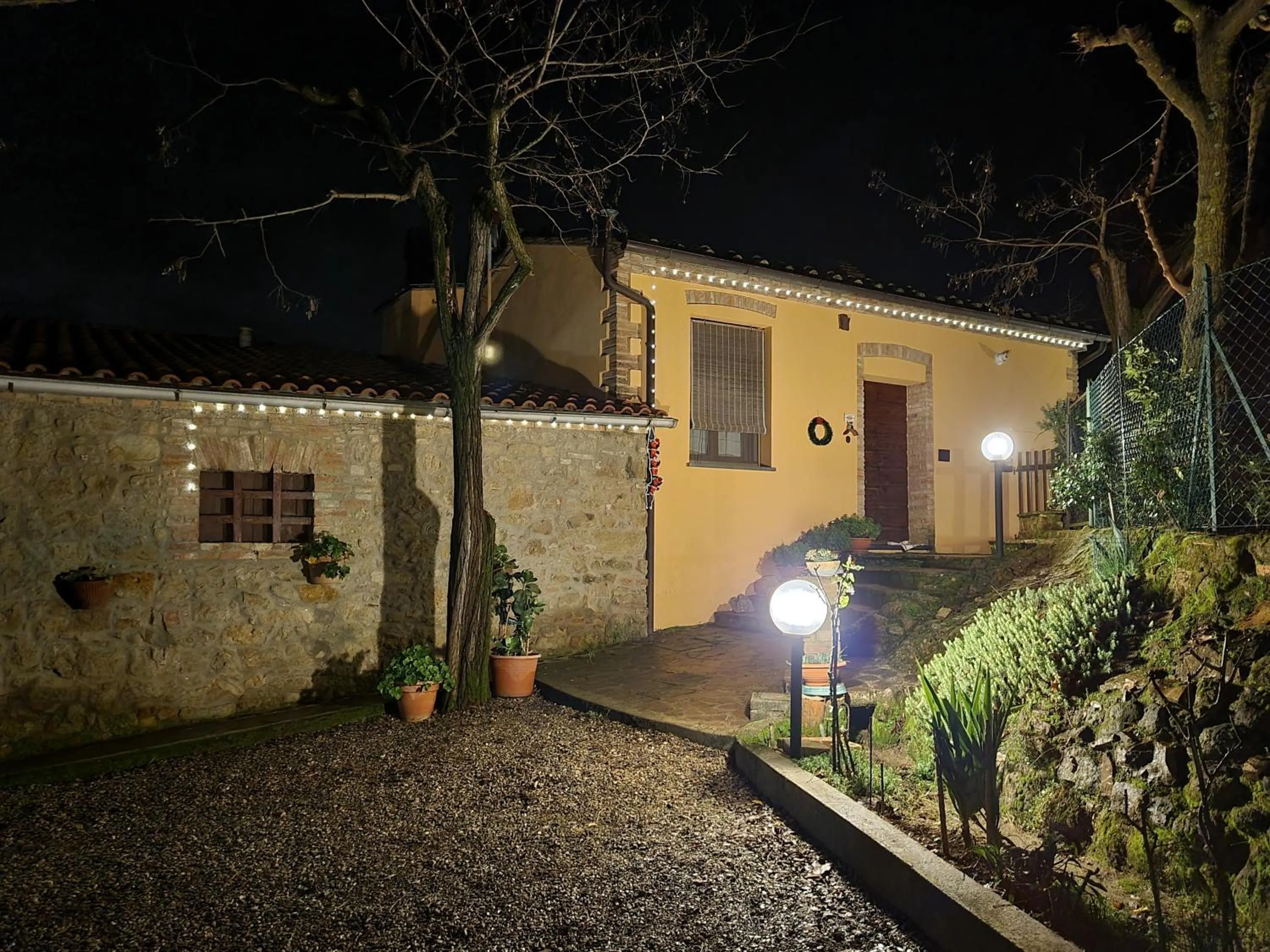 Property building in Agriturismo Villino del Grillo