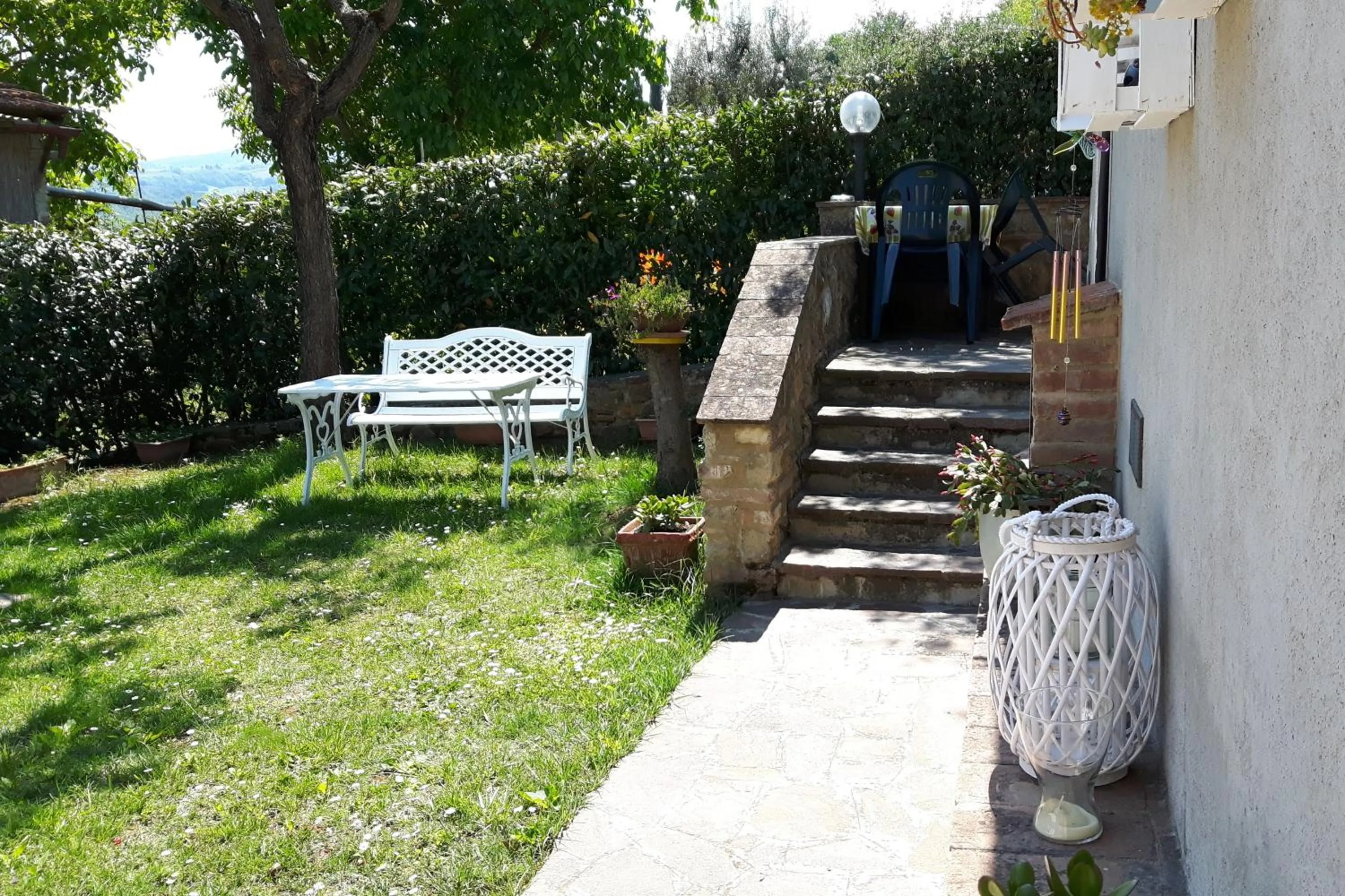 Garden in Agriturismo Villino del Grillo