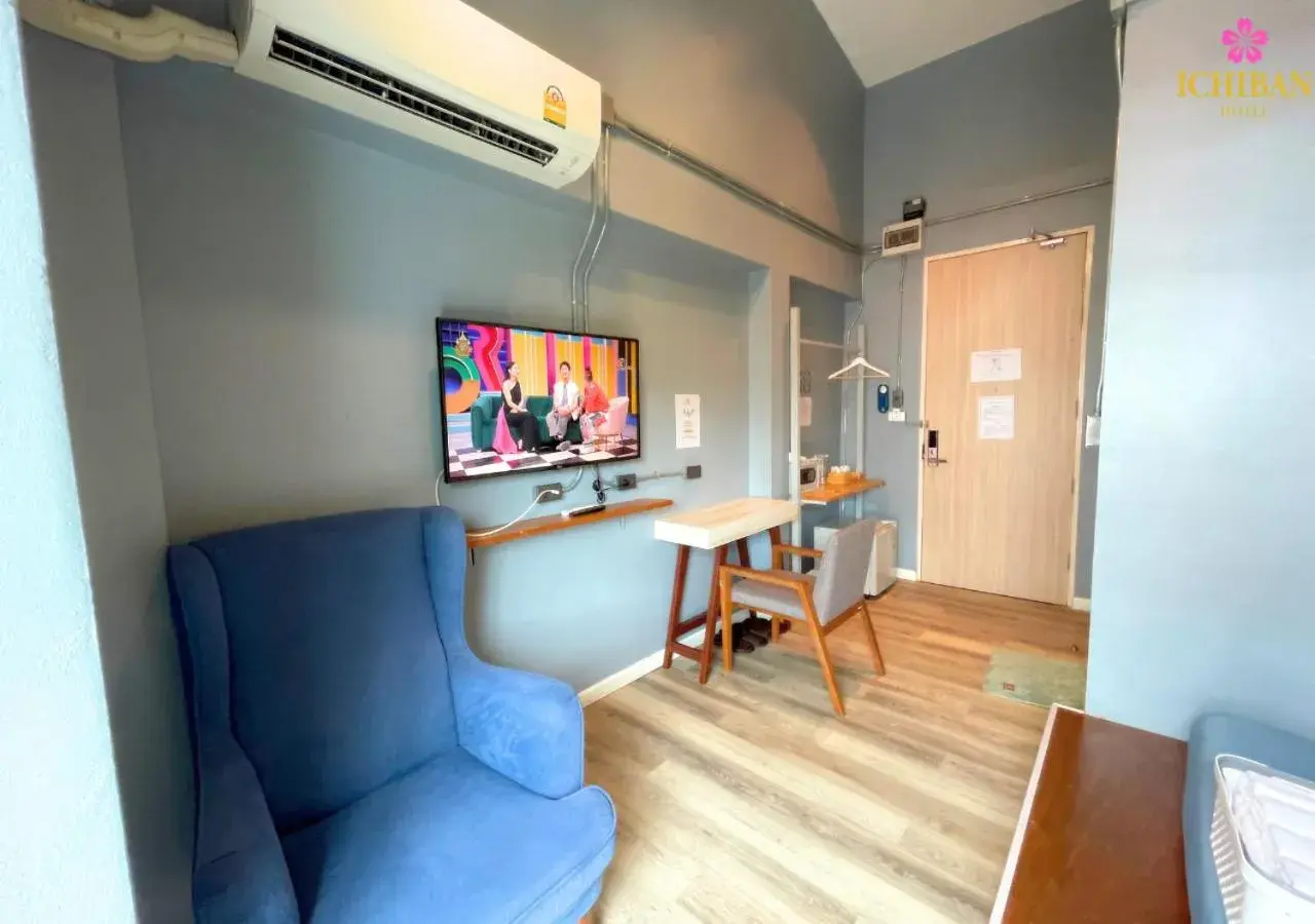 Photo of the whole room in Ichiban Nimman Hotel Photo of the whole room in Ichiban Nimman Hotel