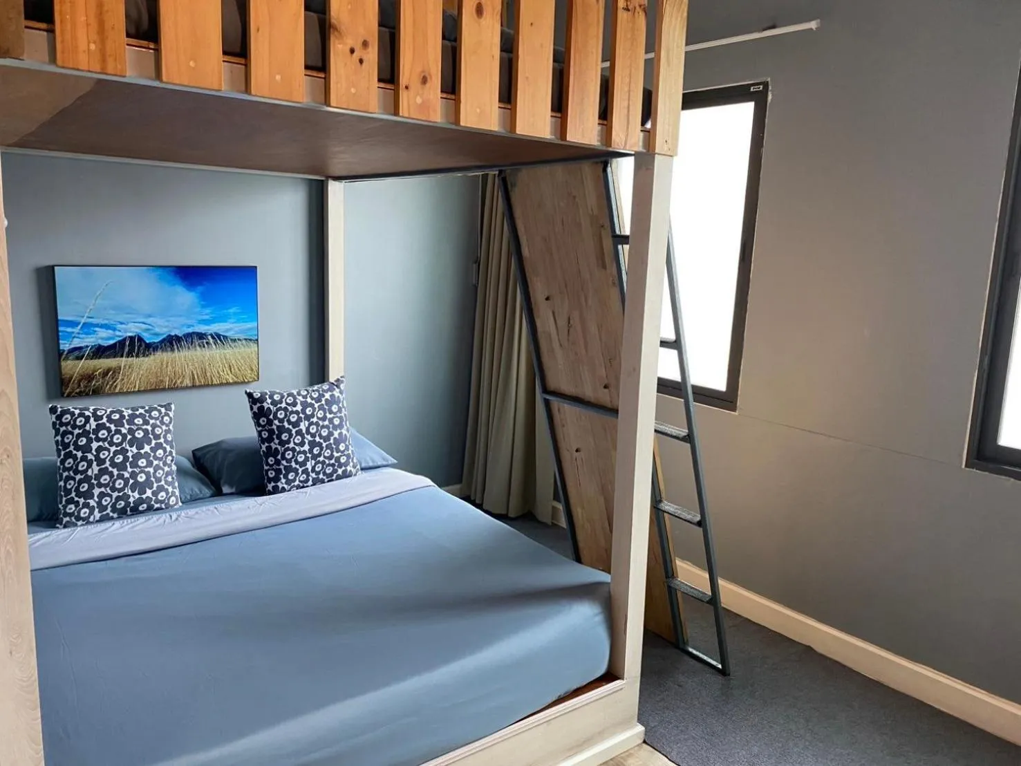 bunk bed, Bed in Ichiban Nimman Hotel