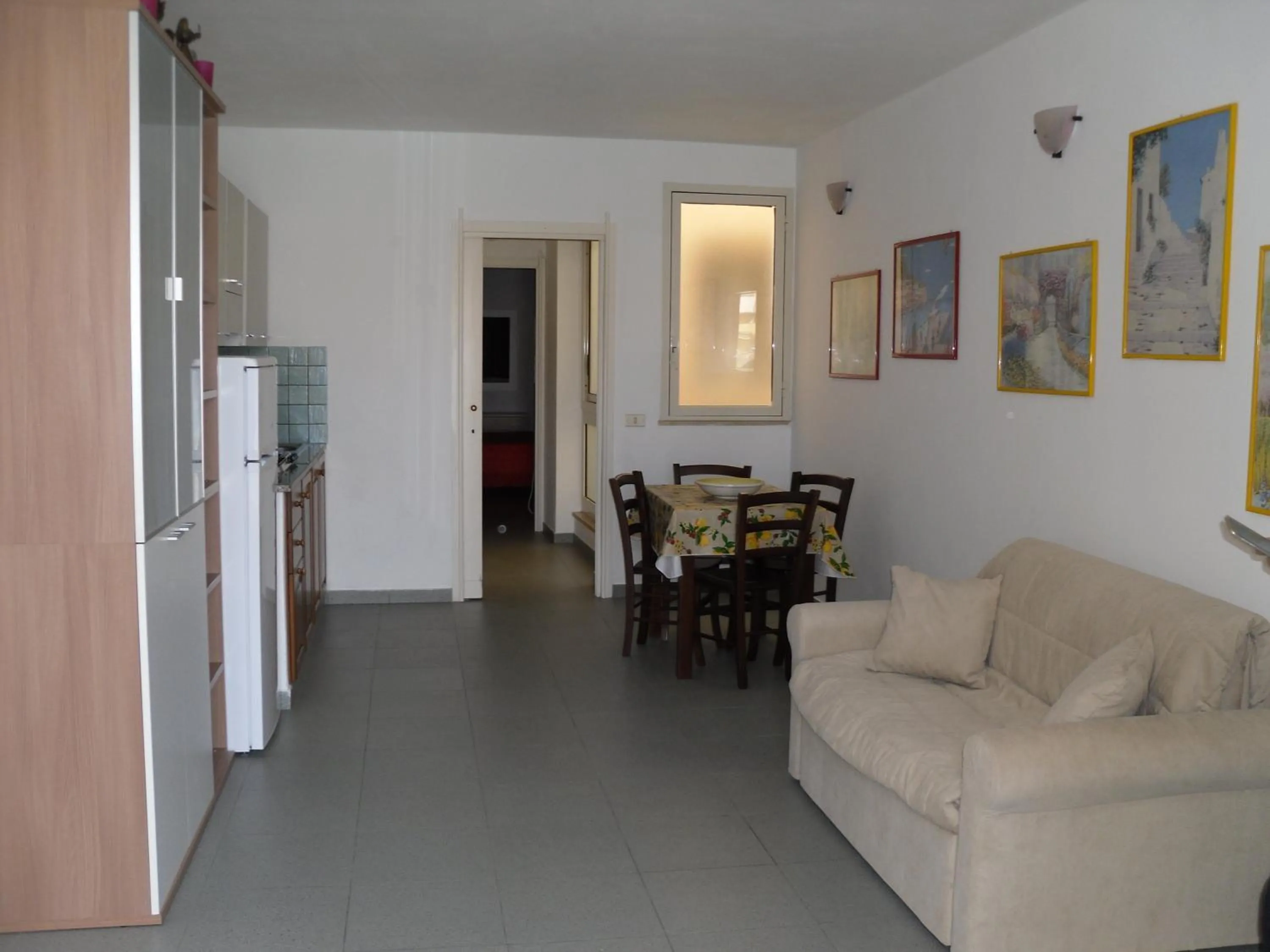 Communal lounge/ TV room in Calamaluk