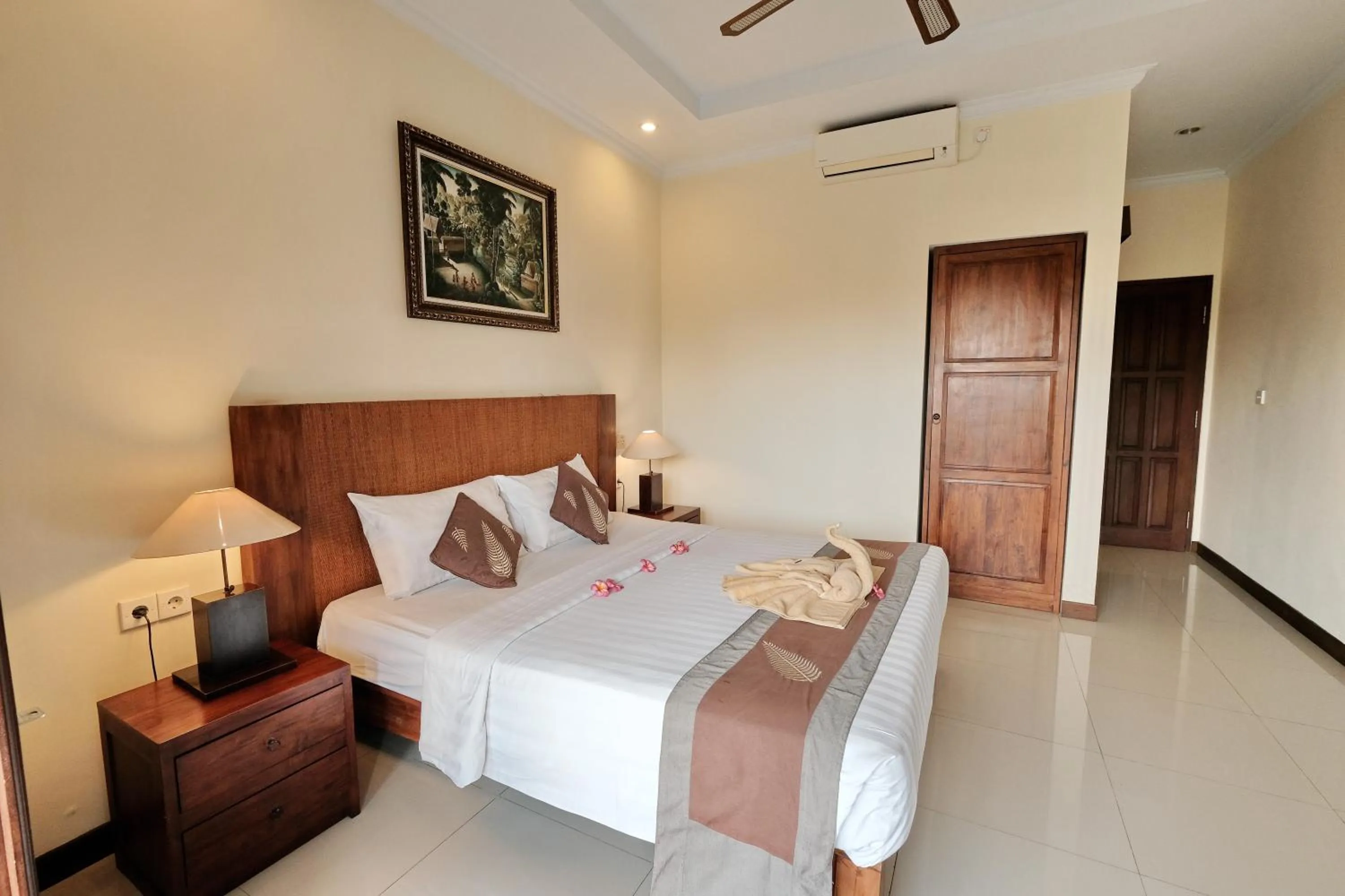 Bedroom, Bed in Sumantra Guest House