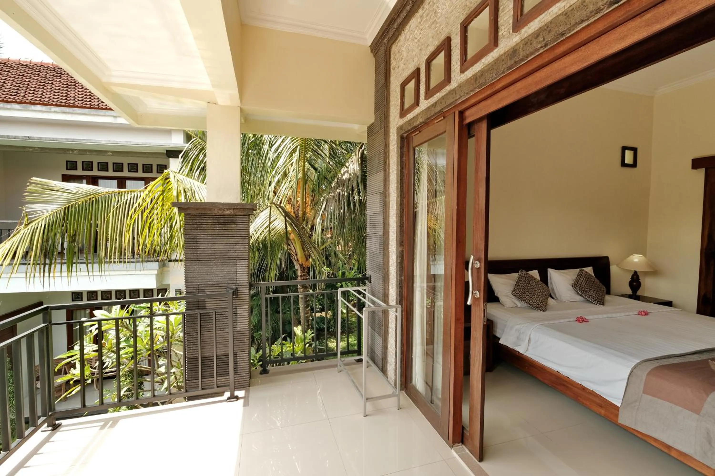 Bedroom, Bed in Sumantra Guest House