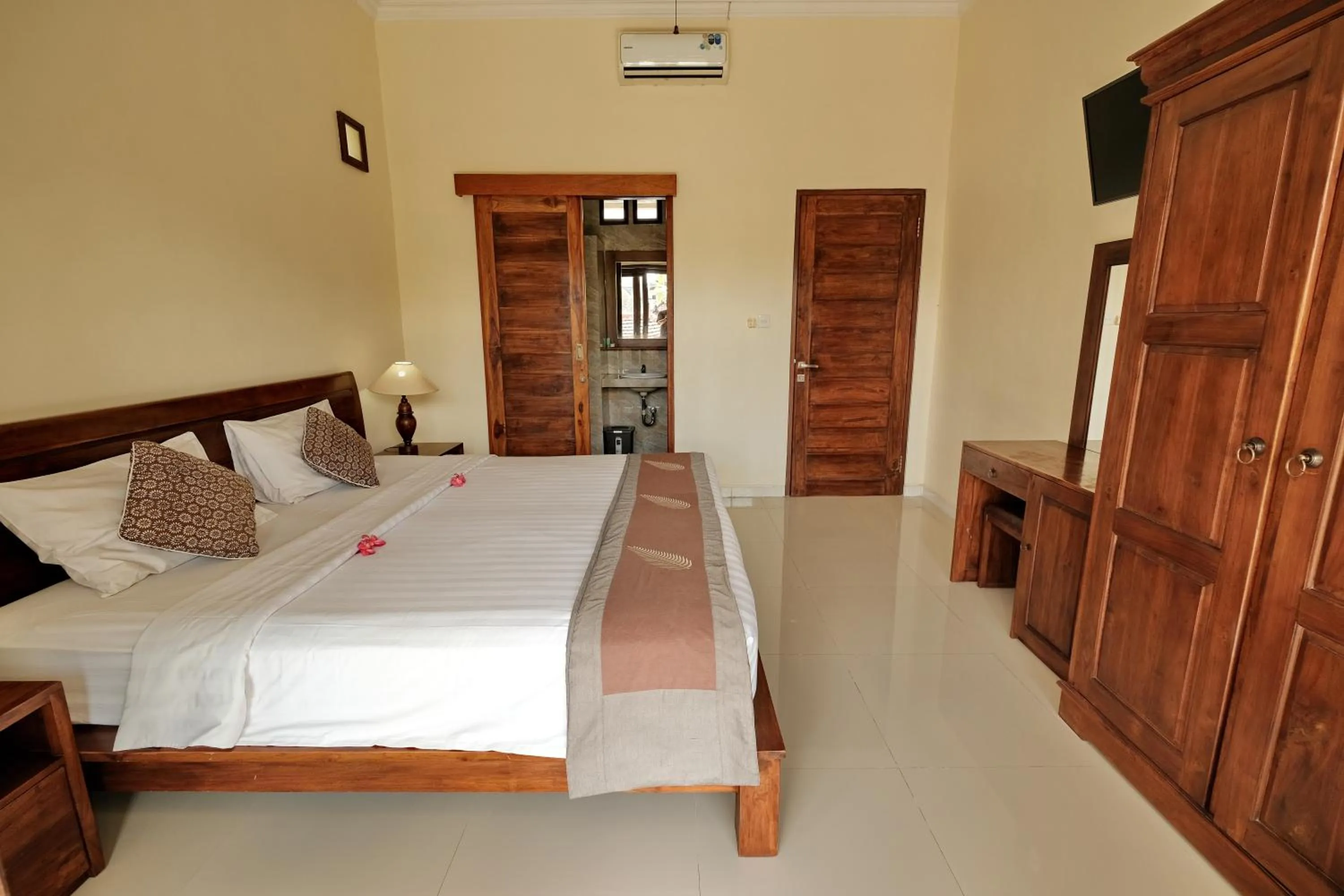 Bedroom, Bed in Sumantra Guest House