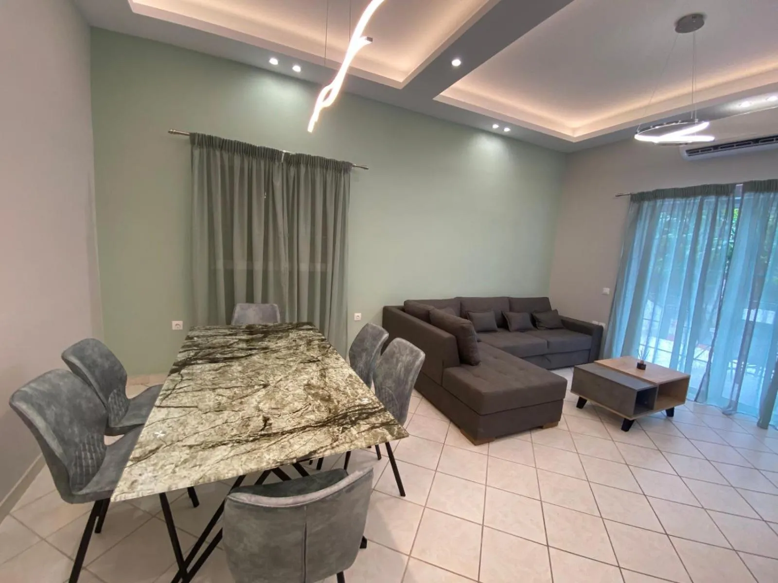 Comfortable Apartment Near to Metro