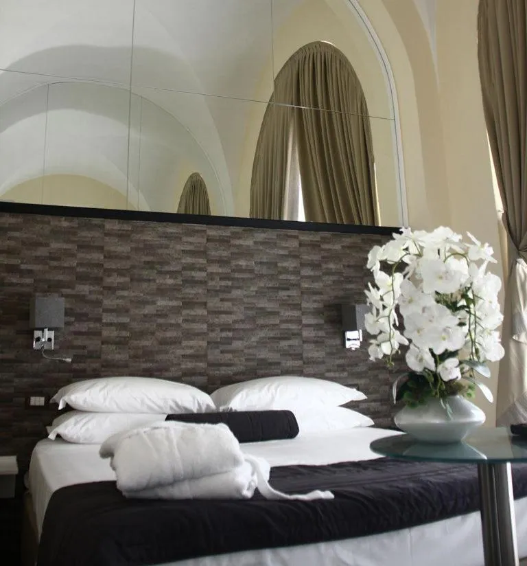 Photo of the whole room, Bed in Boutique Hotel Piazza Carità