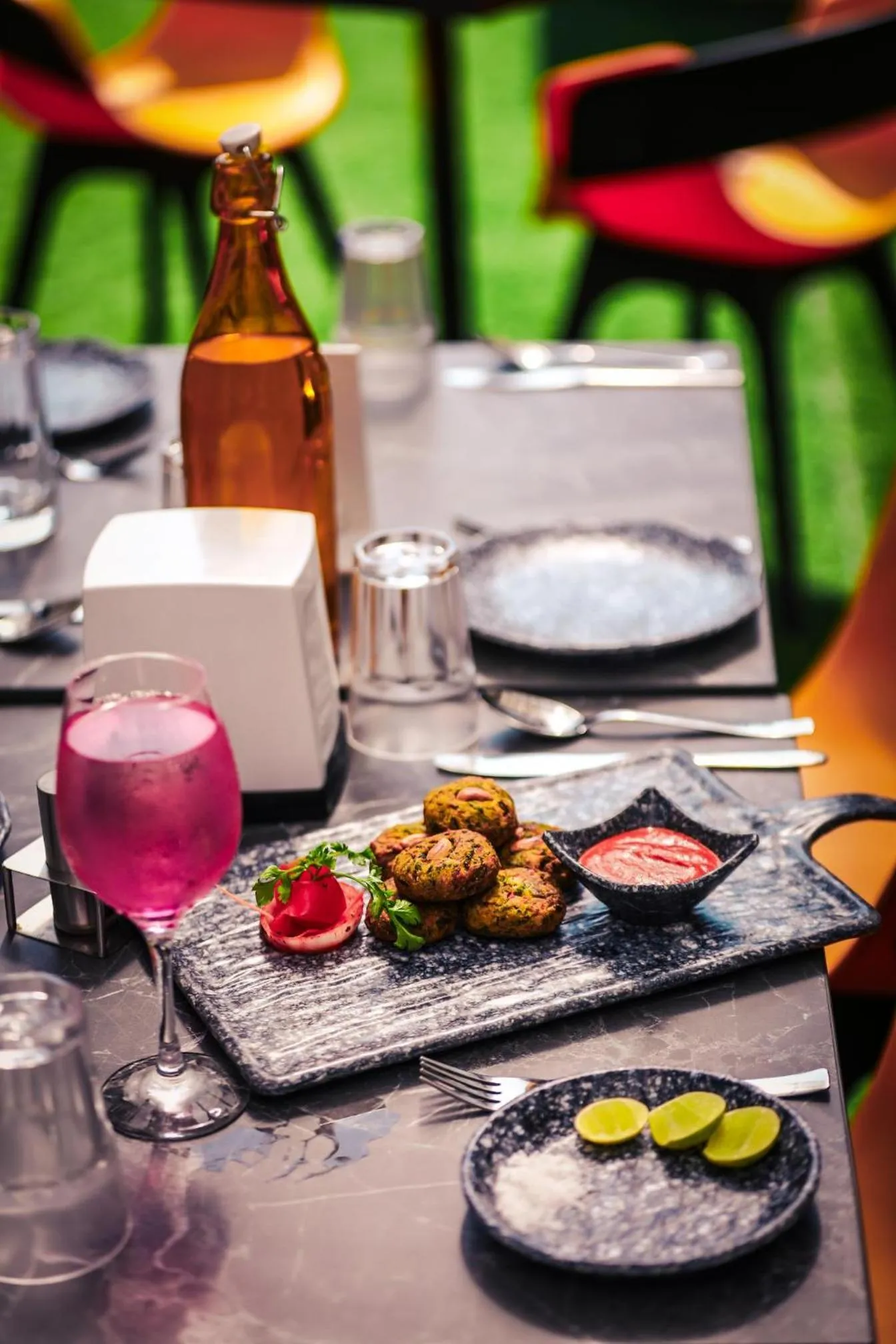 Food and drinks in HUE GUH The Porto Candolim