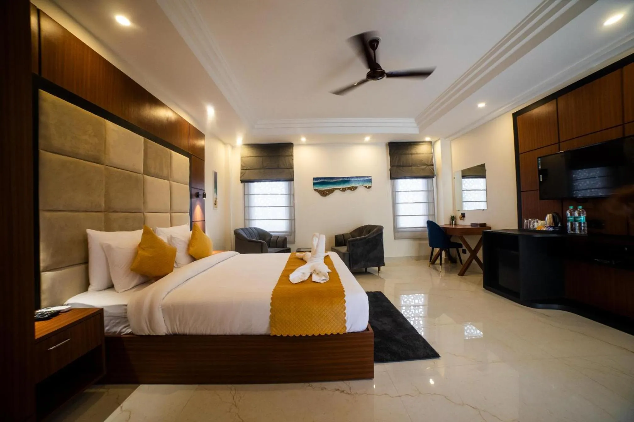 Bedroom, Bed in HUE GUH The Porto Candolim
