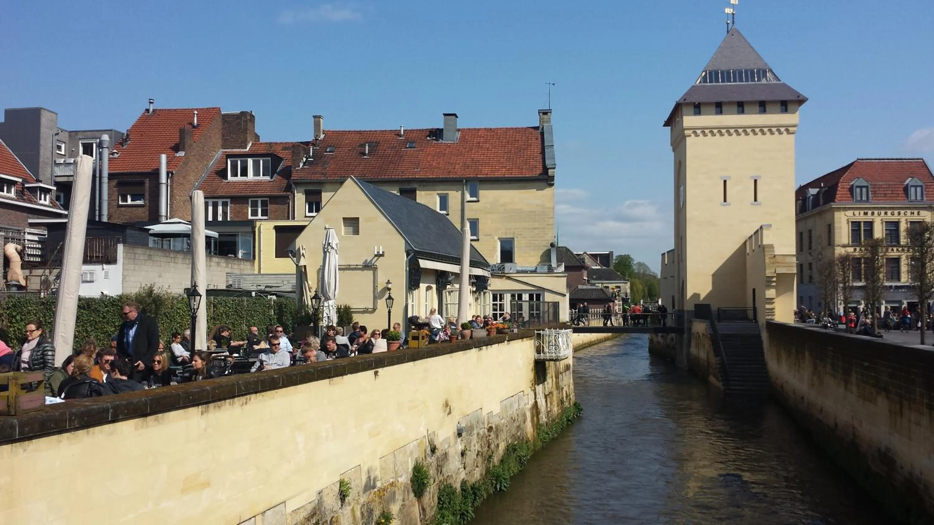 group of guests in Hotel De Wilde Kriek