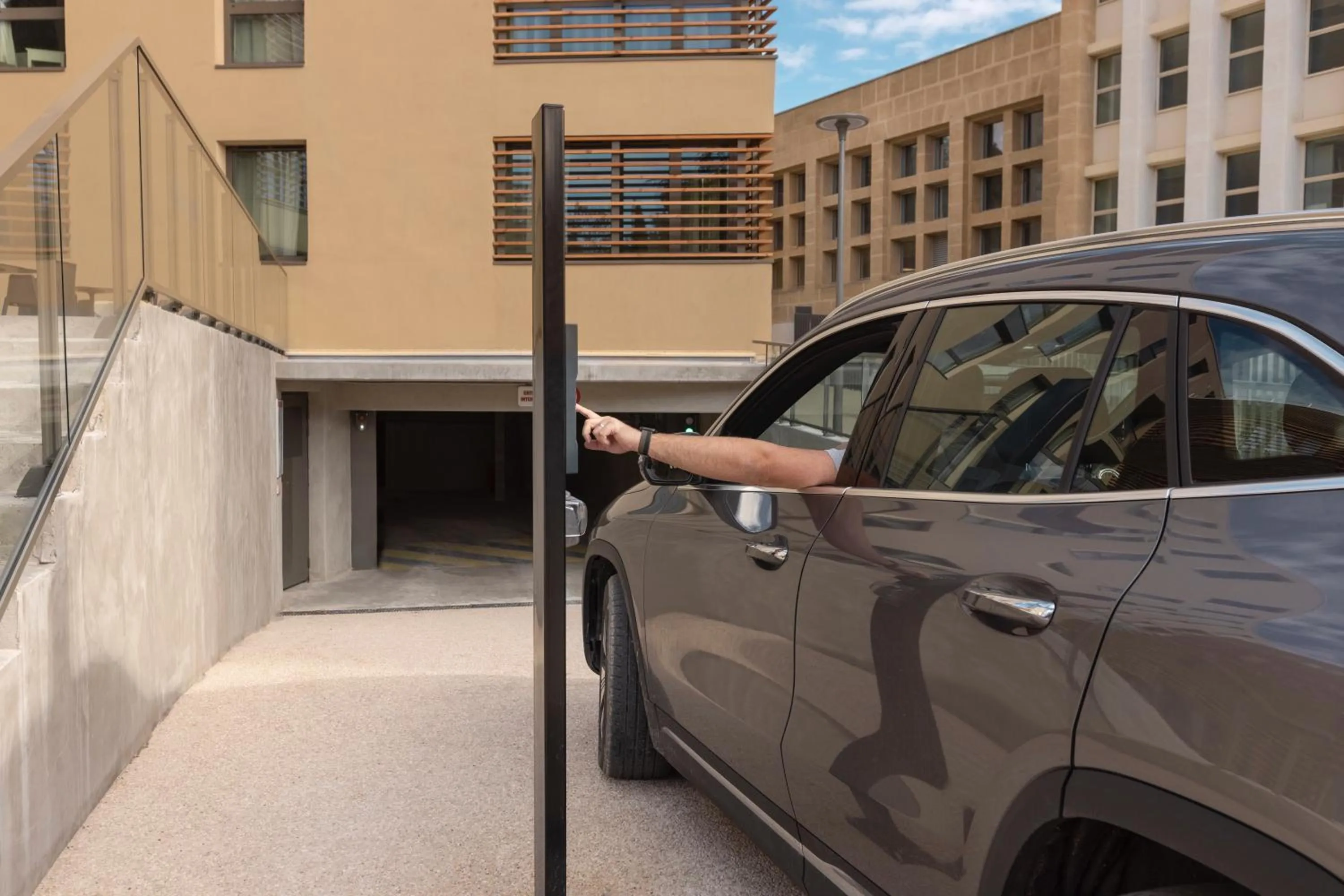 Parking in The Originals Résidence Aix Schuman