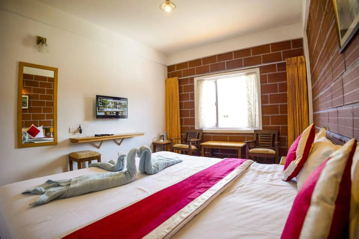 Bed in Altius Nest Hotel