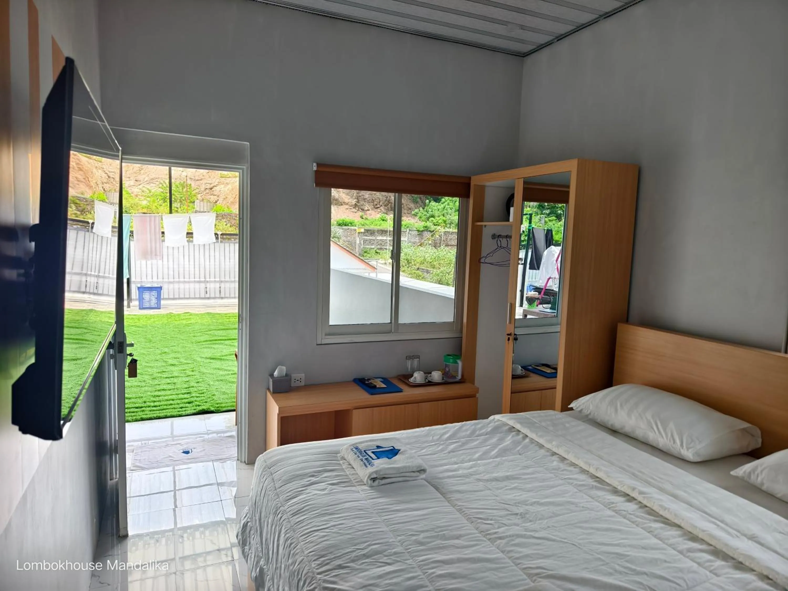 Double Room with Mountain View in Lombokhouse Mandalika
