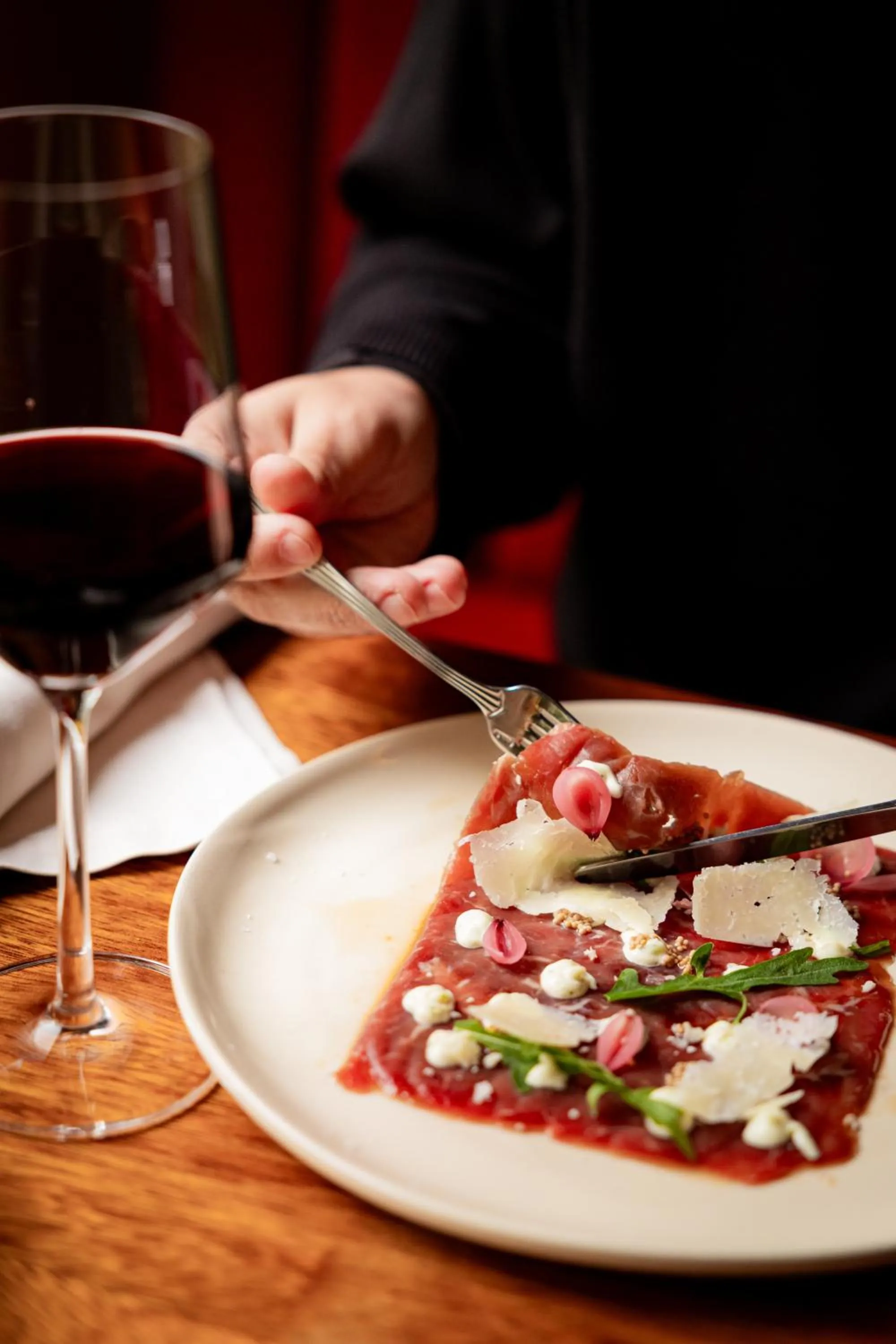 Lounge or bar in NINE DOTS Azorean Art Boutique Hotel