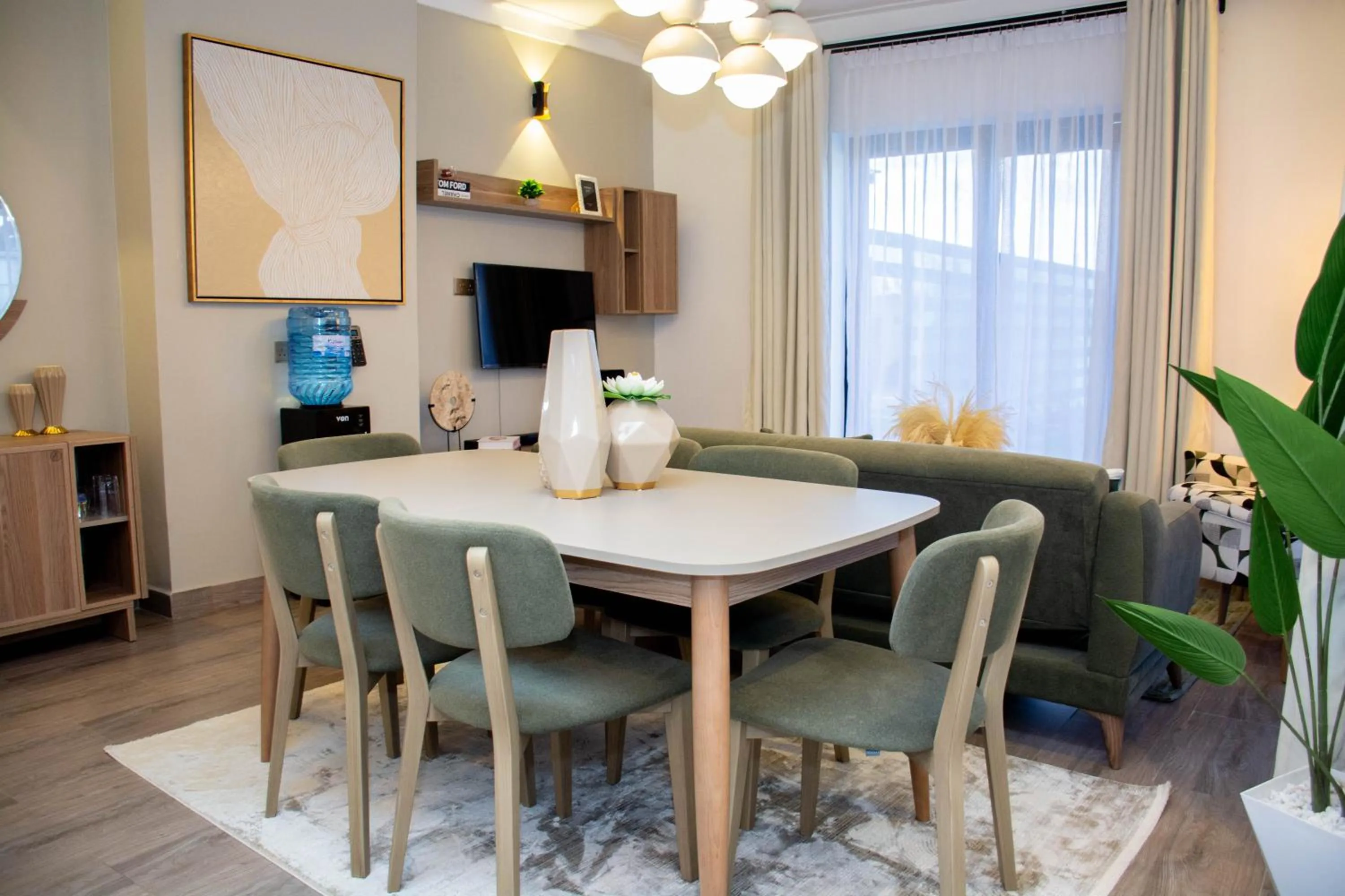 Dining area in Blueberry Villas