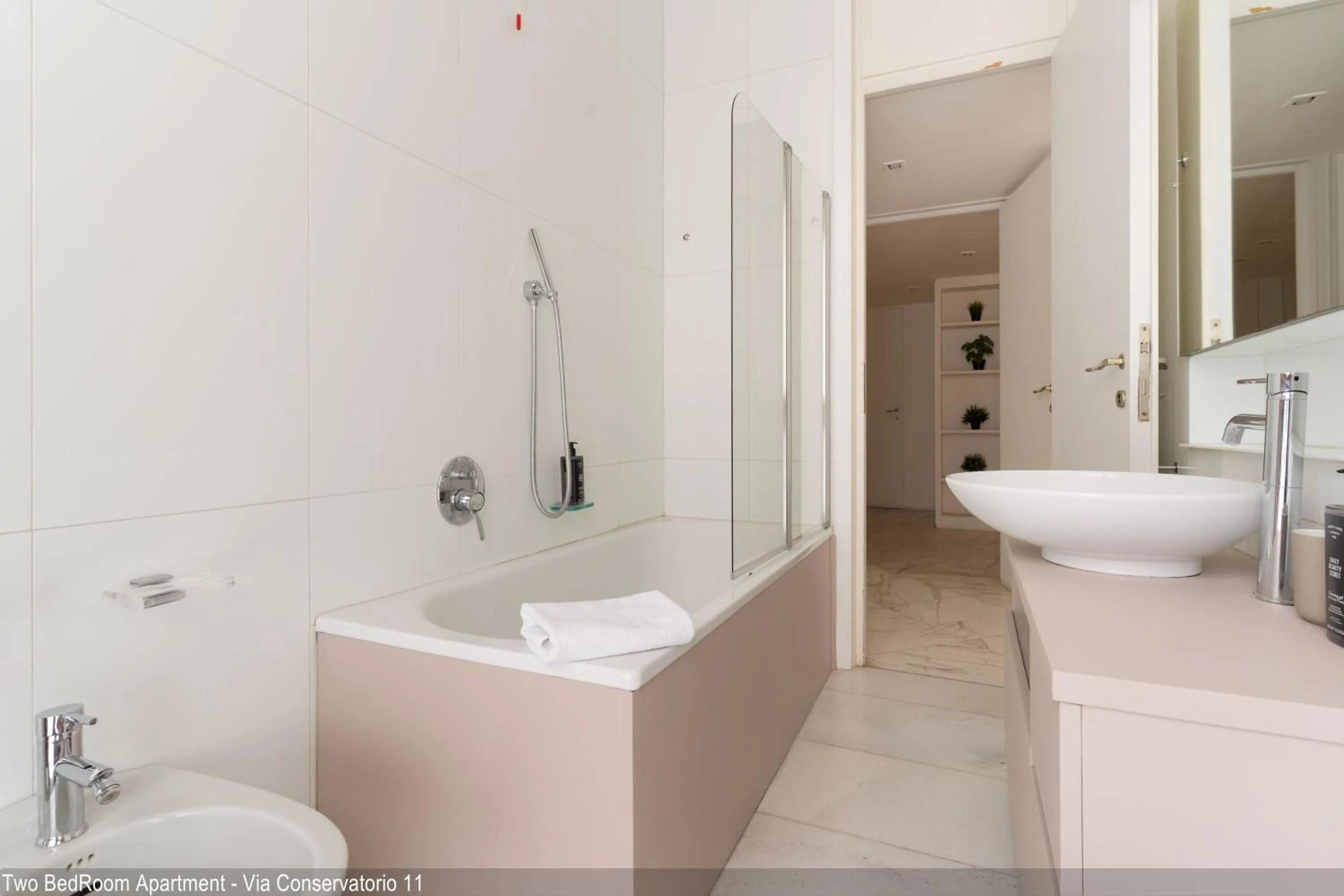 Bathroom in Brera Apartments in San Babila