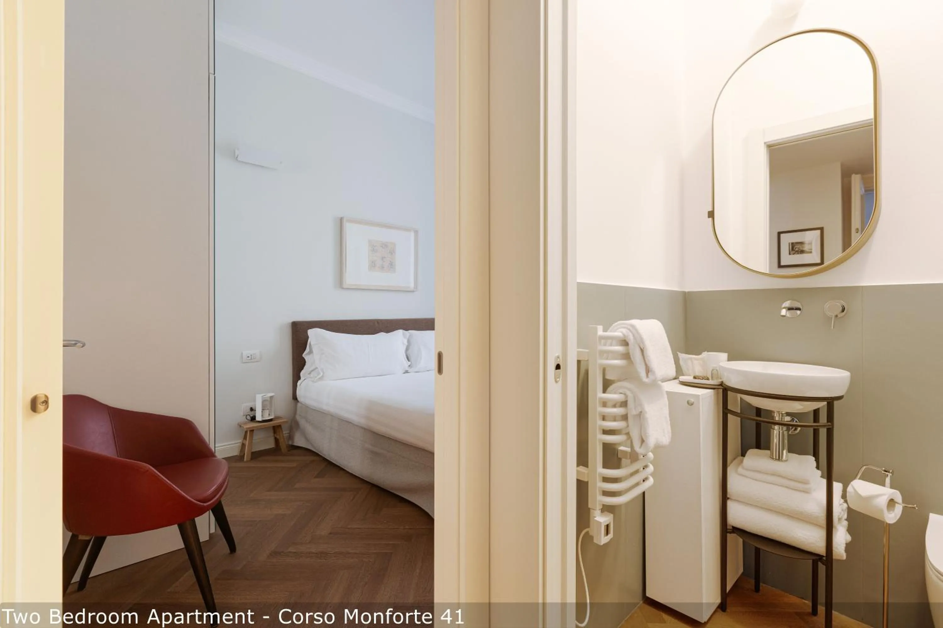 Bed in Brera Apartments in San Babila