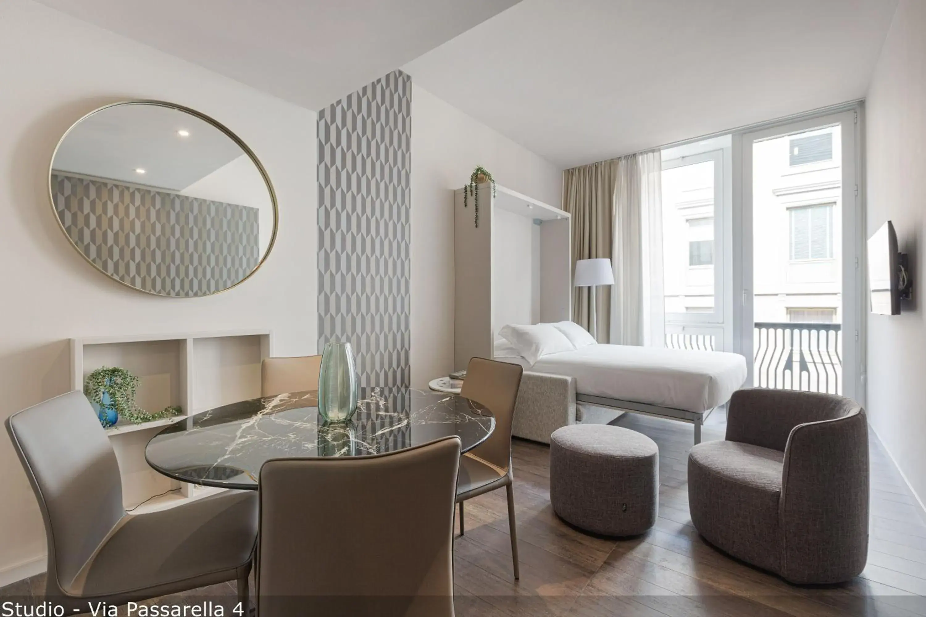 Studio - Via Passarella 4 in Brera Apartments in San Babila Studio - Via Passarella 4 in Brera Apartments in San Babila