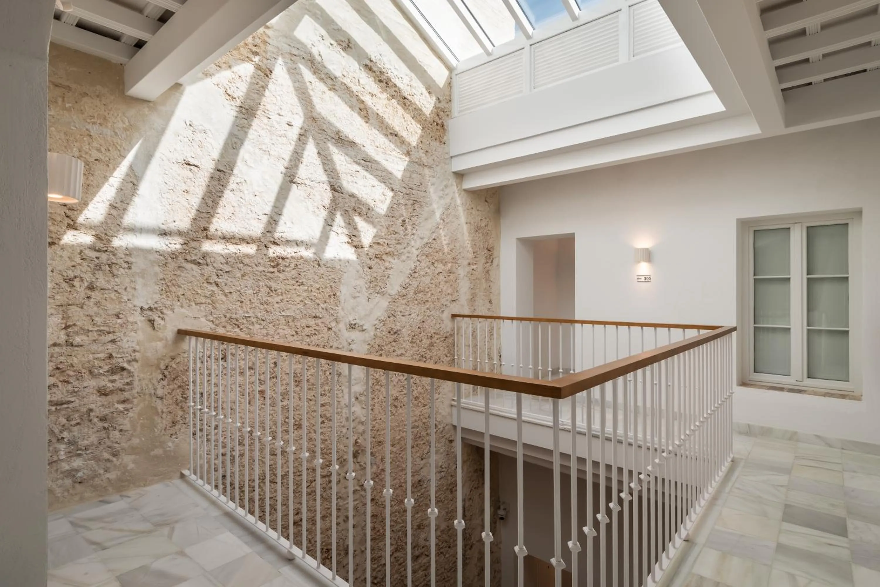 Property building in BYPILLOW Casa Gades