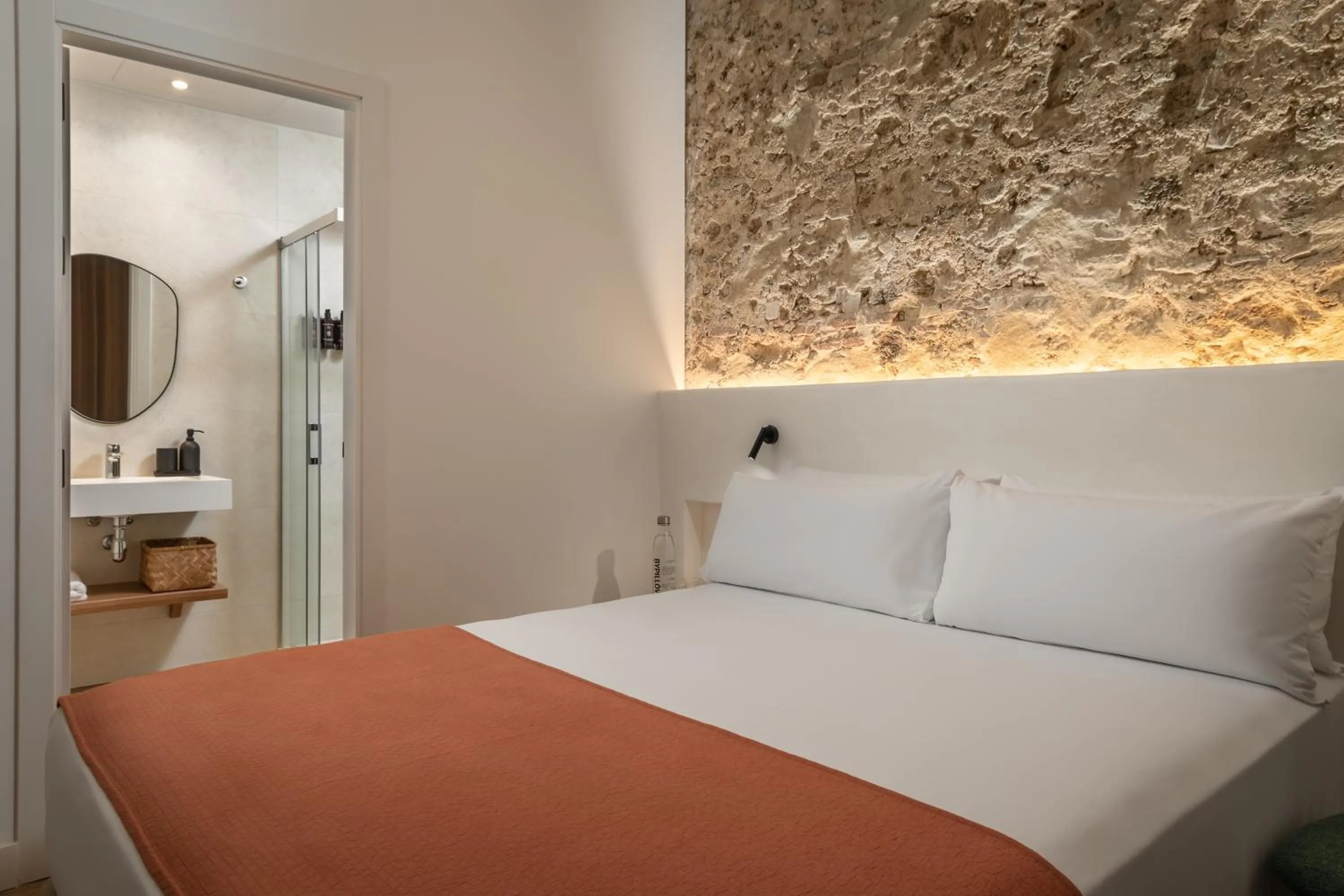 Bedroom, Bed in BYPILLOW Casa Gades