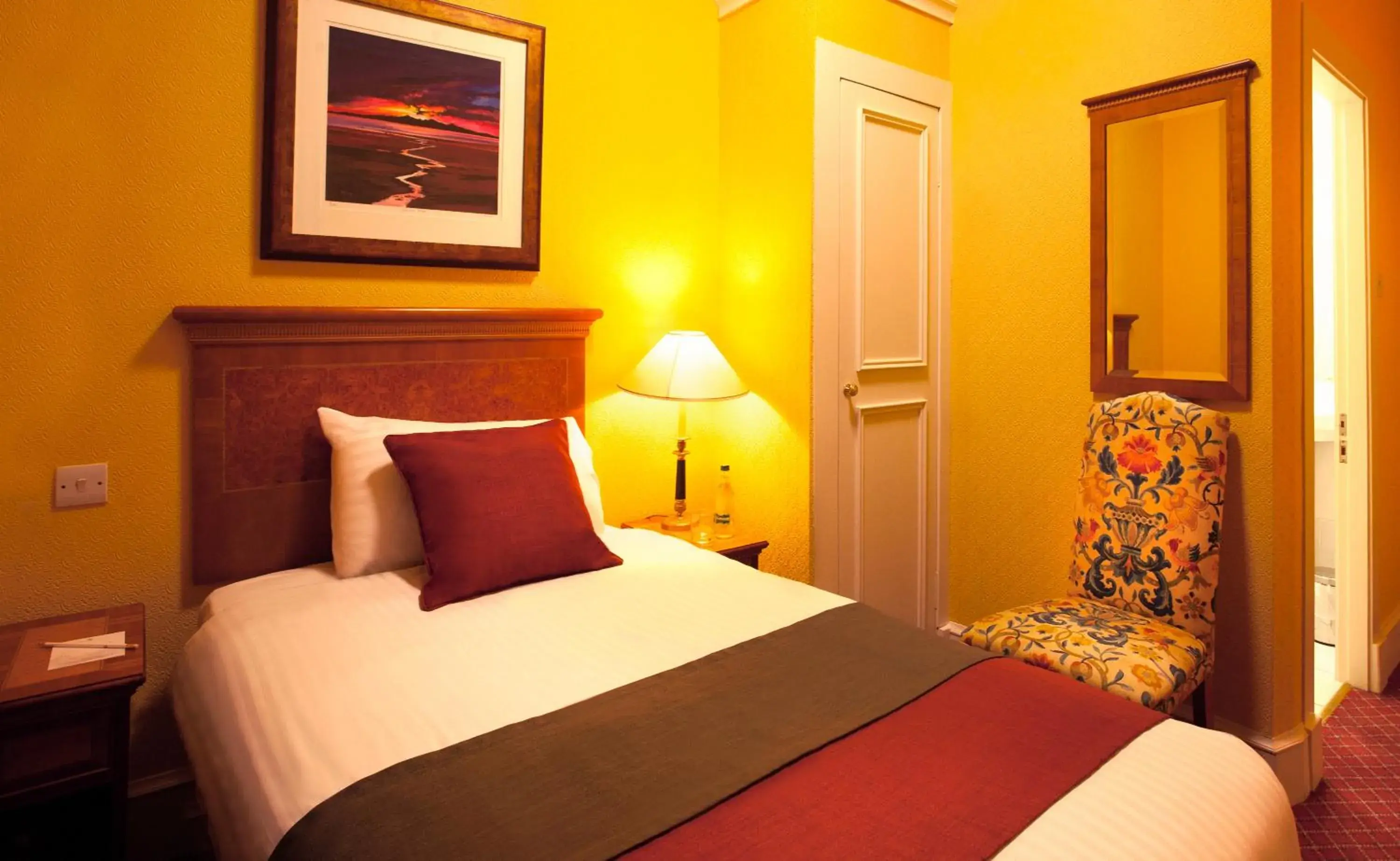 Bedroom, Bed in The Royal Highland Hotel Bedroom, Bed in The Royal Highland Hotel