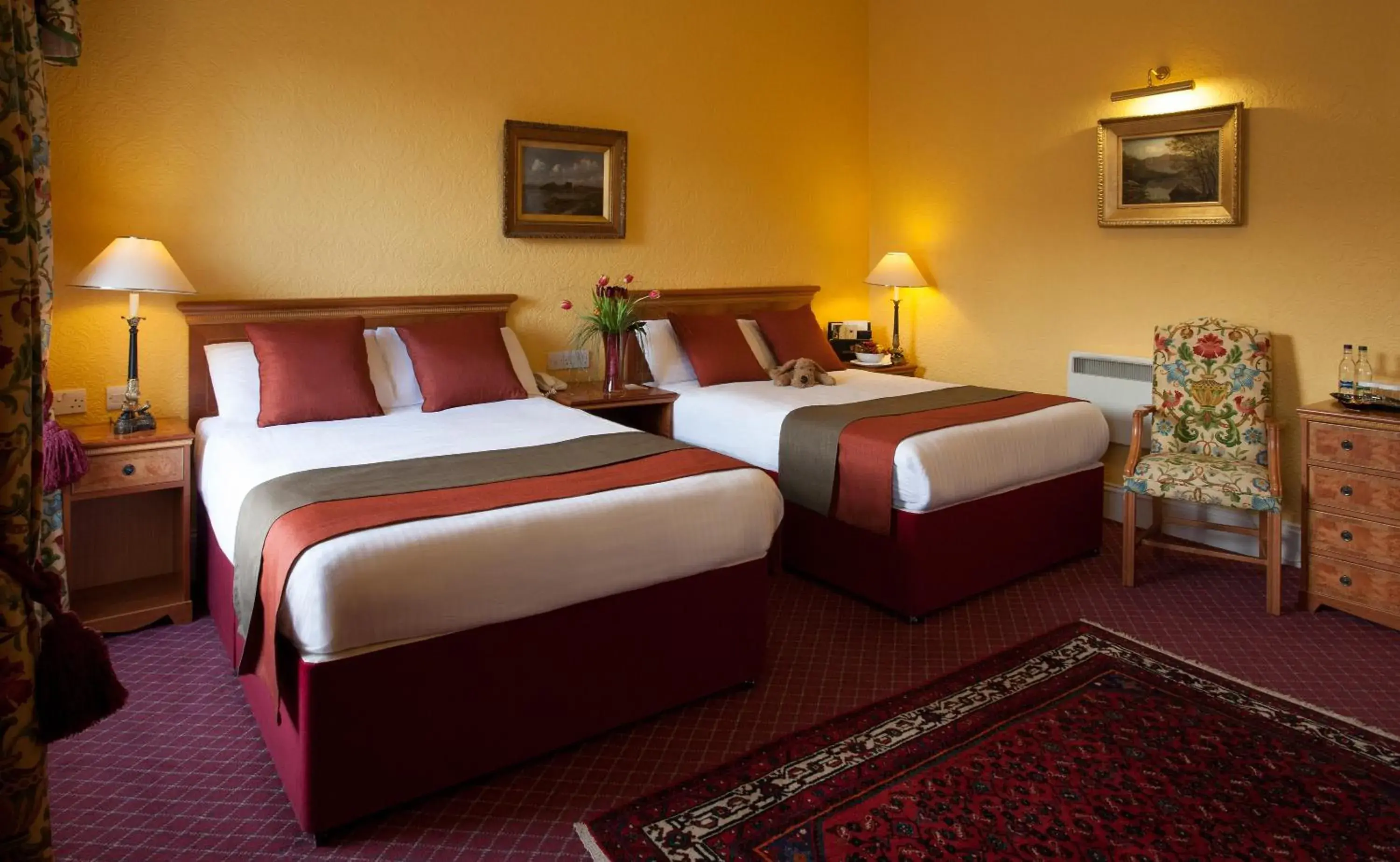 Bedroom, Bed in The Royal Highland Hotel Bedroom, Bed in The Royal Highland Hotel