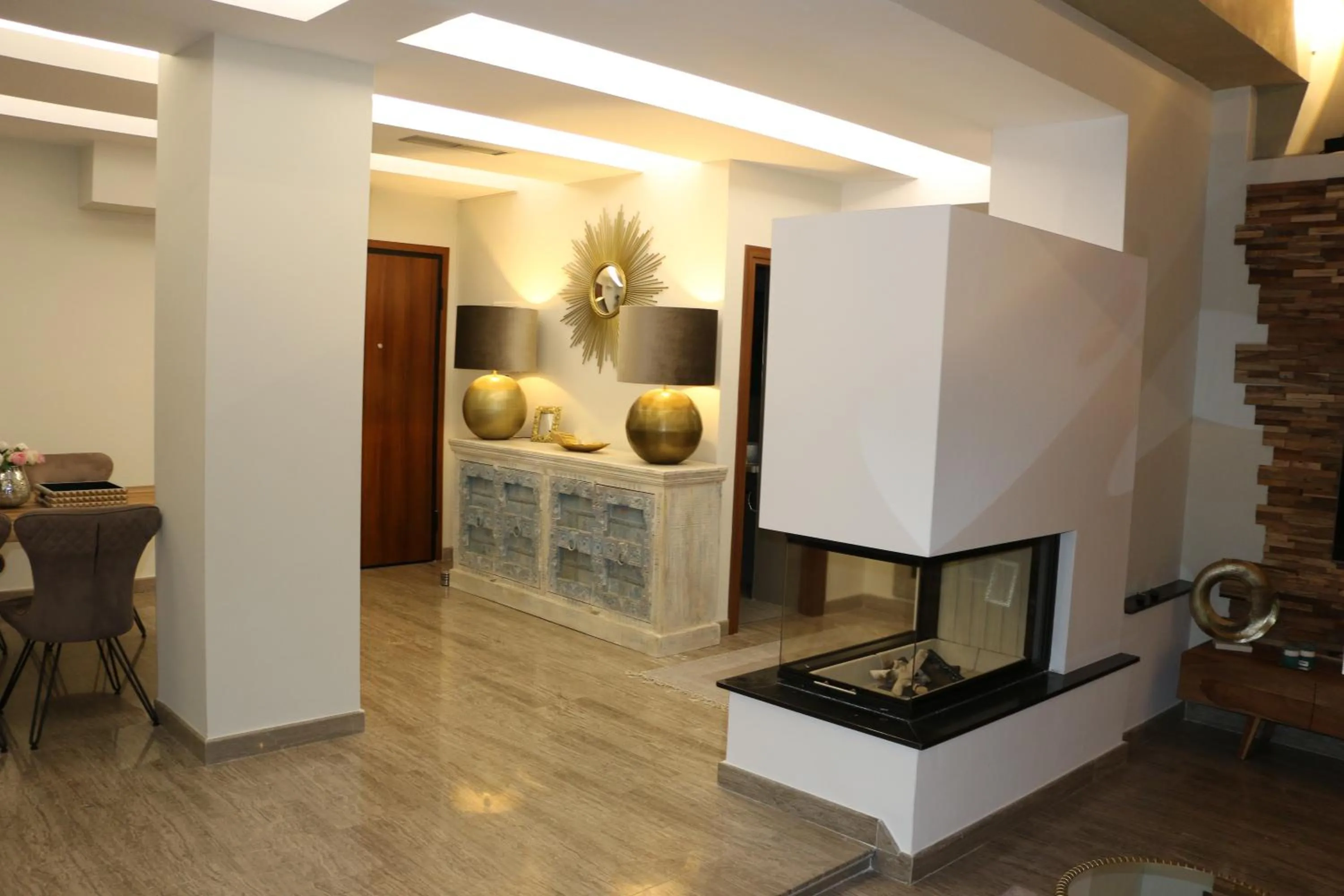 Exzellent ApartAthens 120qm, near Metro M2