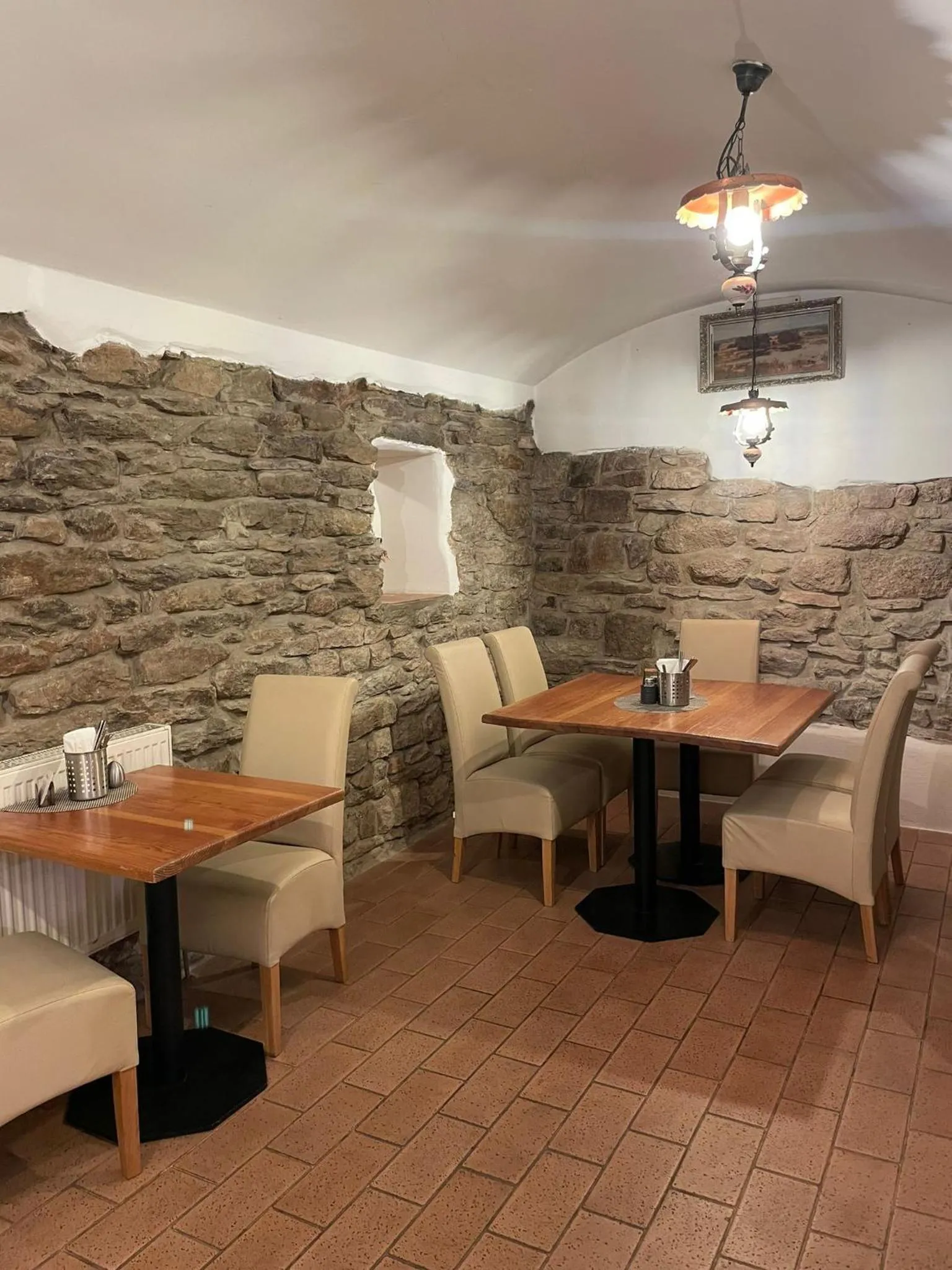 Restaurant/places to eat in Hotel U města Prahy Náchod