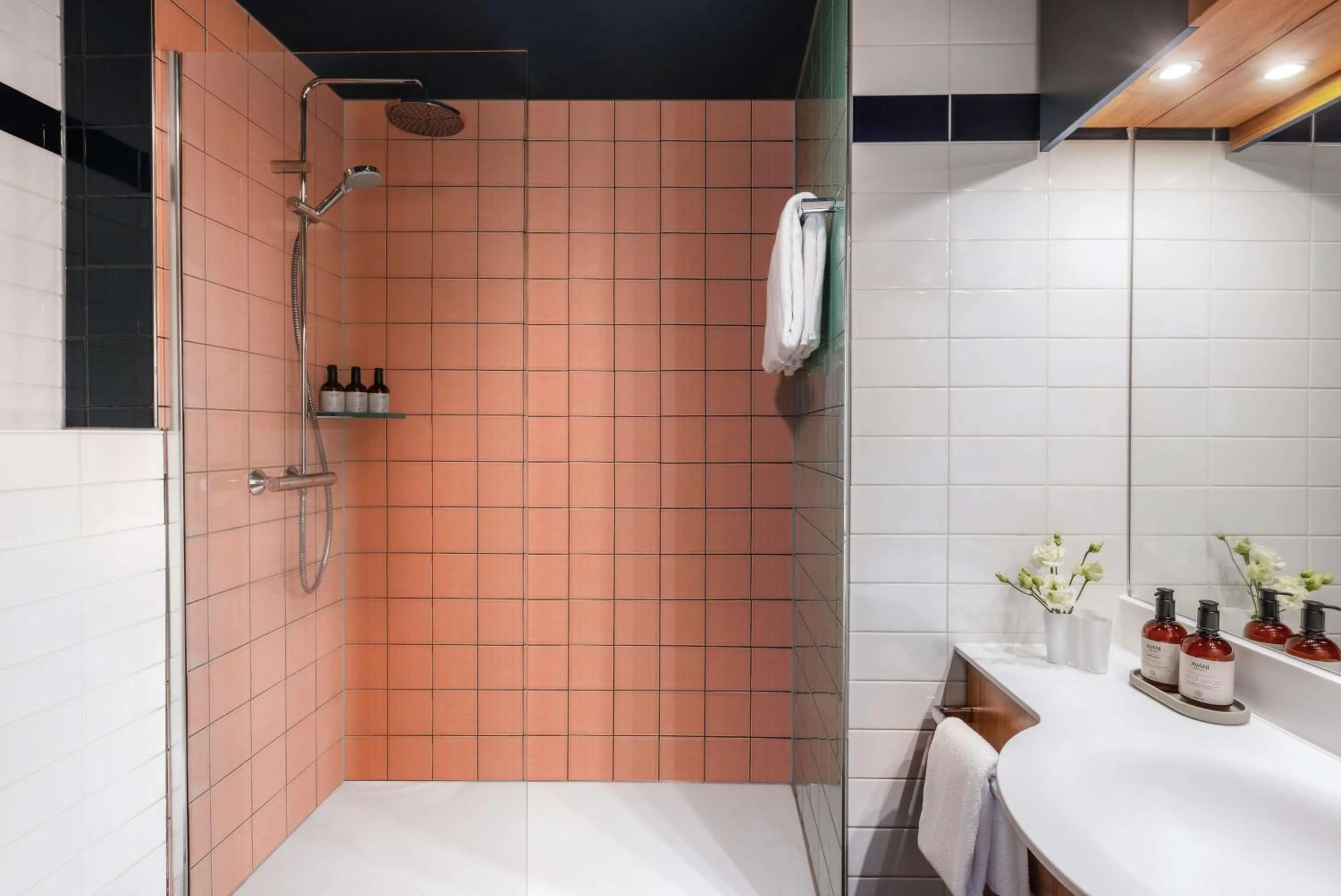 Bathroom in Avani Museum Quarter Amsterdam Hotel