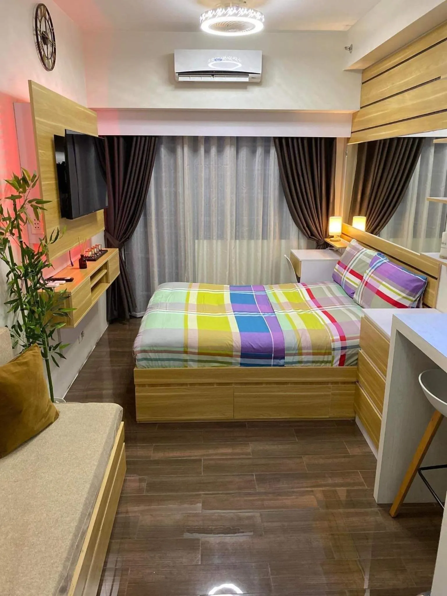 Bed in Fresh Air in Heart of Makati