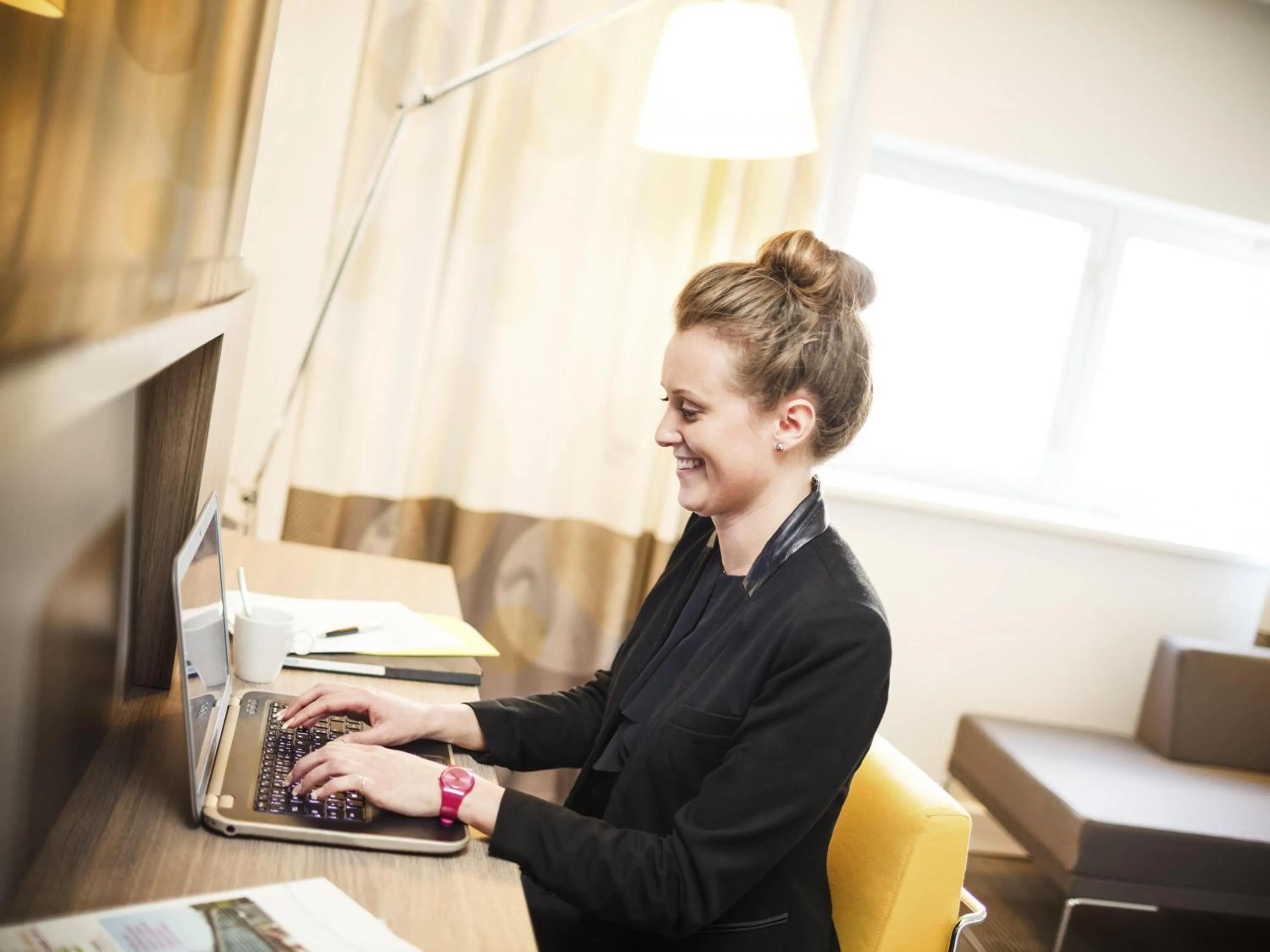Bedroom in Novotel Ipswich Centre