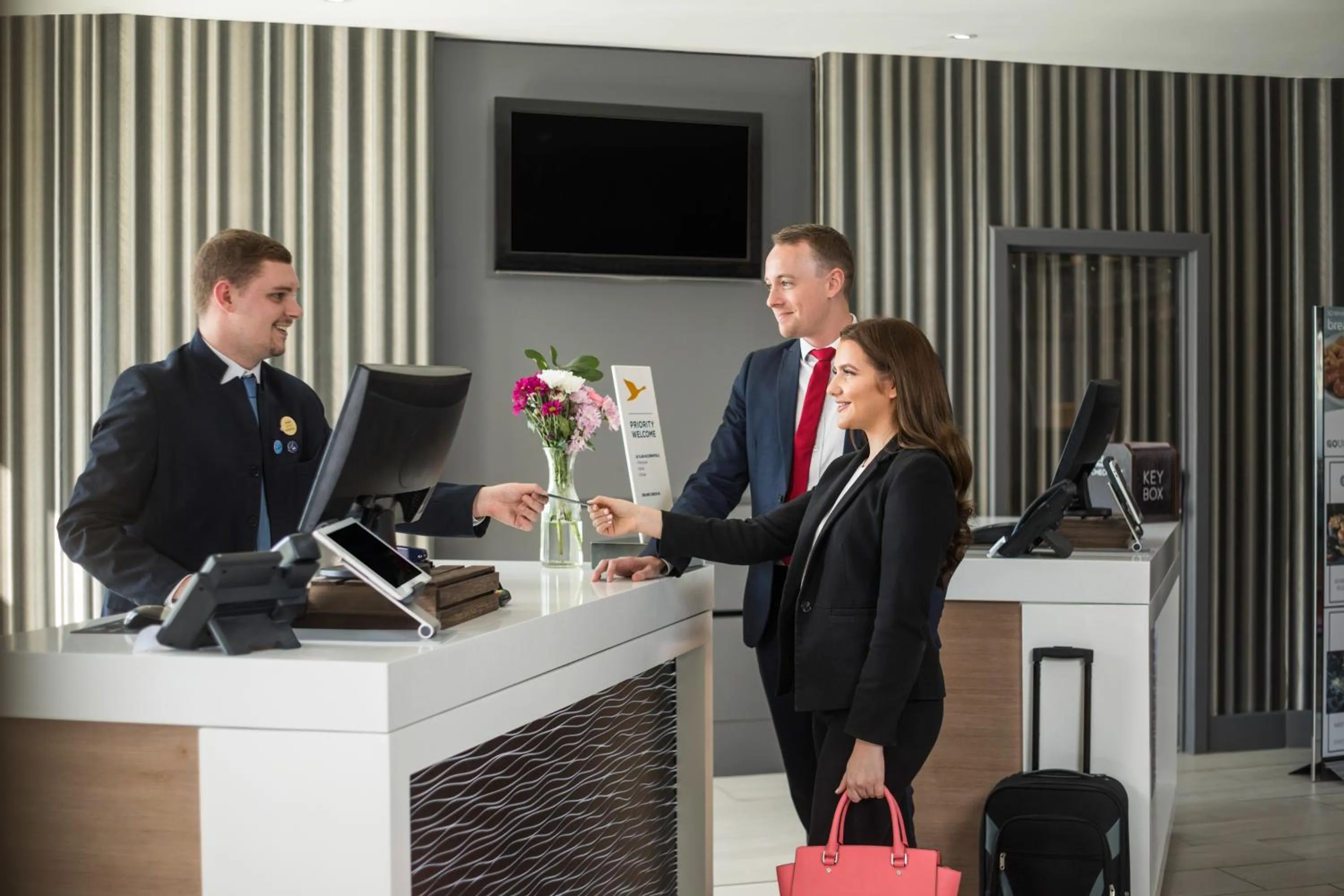 Lobby or reception in Novotel Ipswich Centre