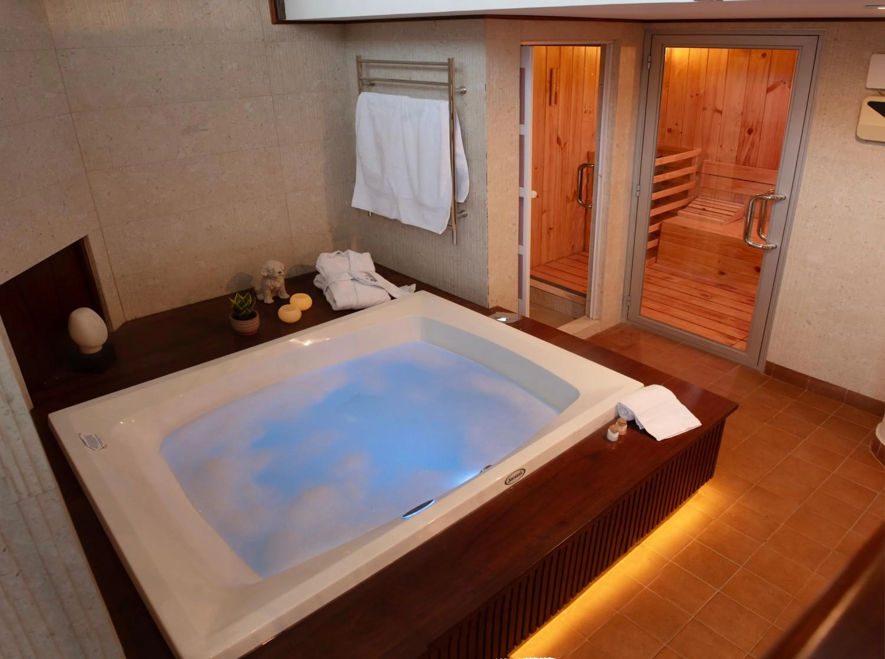 Sauna, Bed in ARIQUEPAY HOTEL