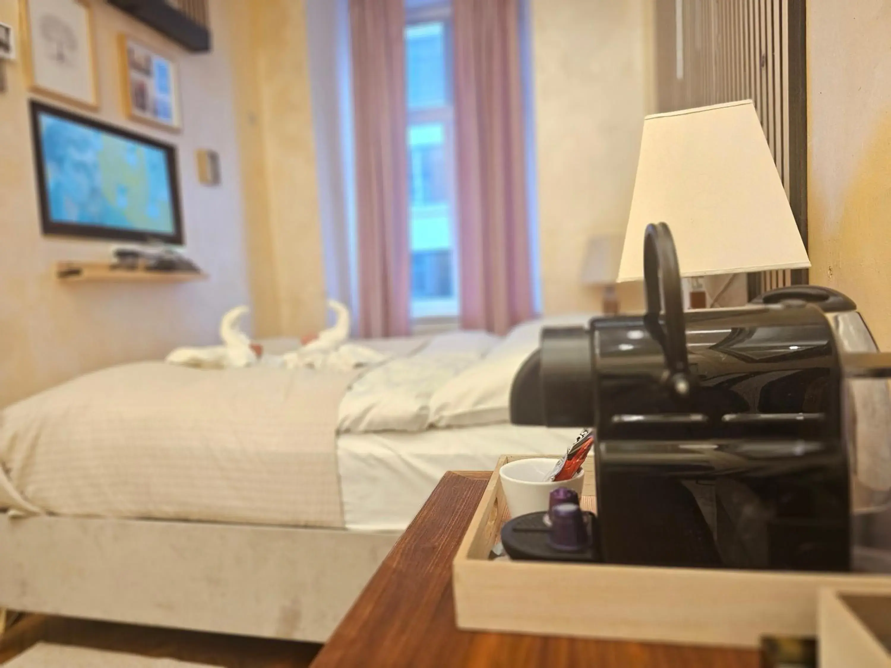 Bedroom, Bed in Urban Boutique Hotel Bedroom, Bed in Urban Boutique Hotel