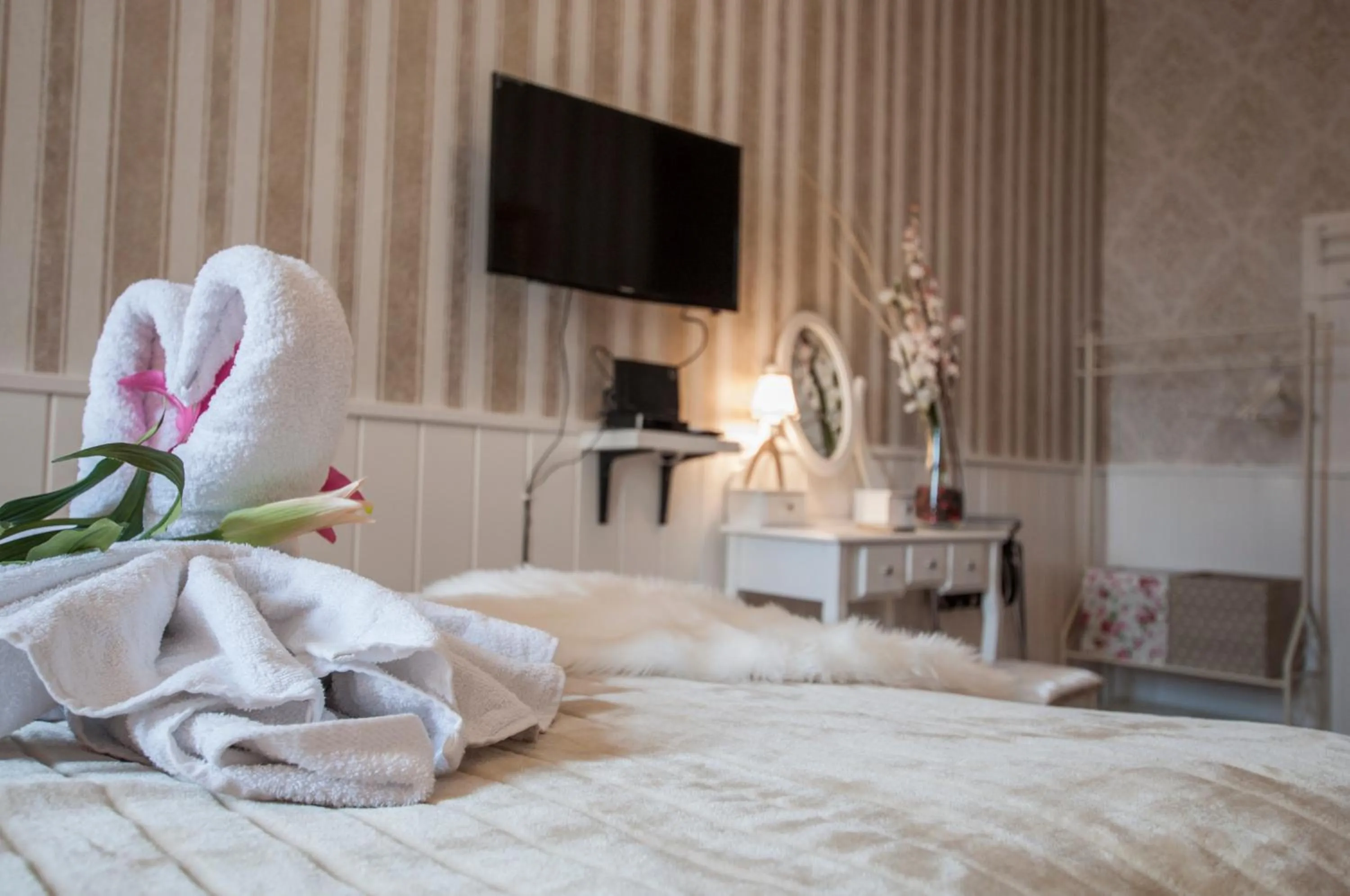 Bedroom, Bed in Urban Boutique Hotel