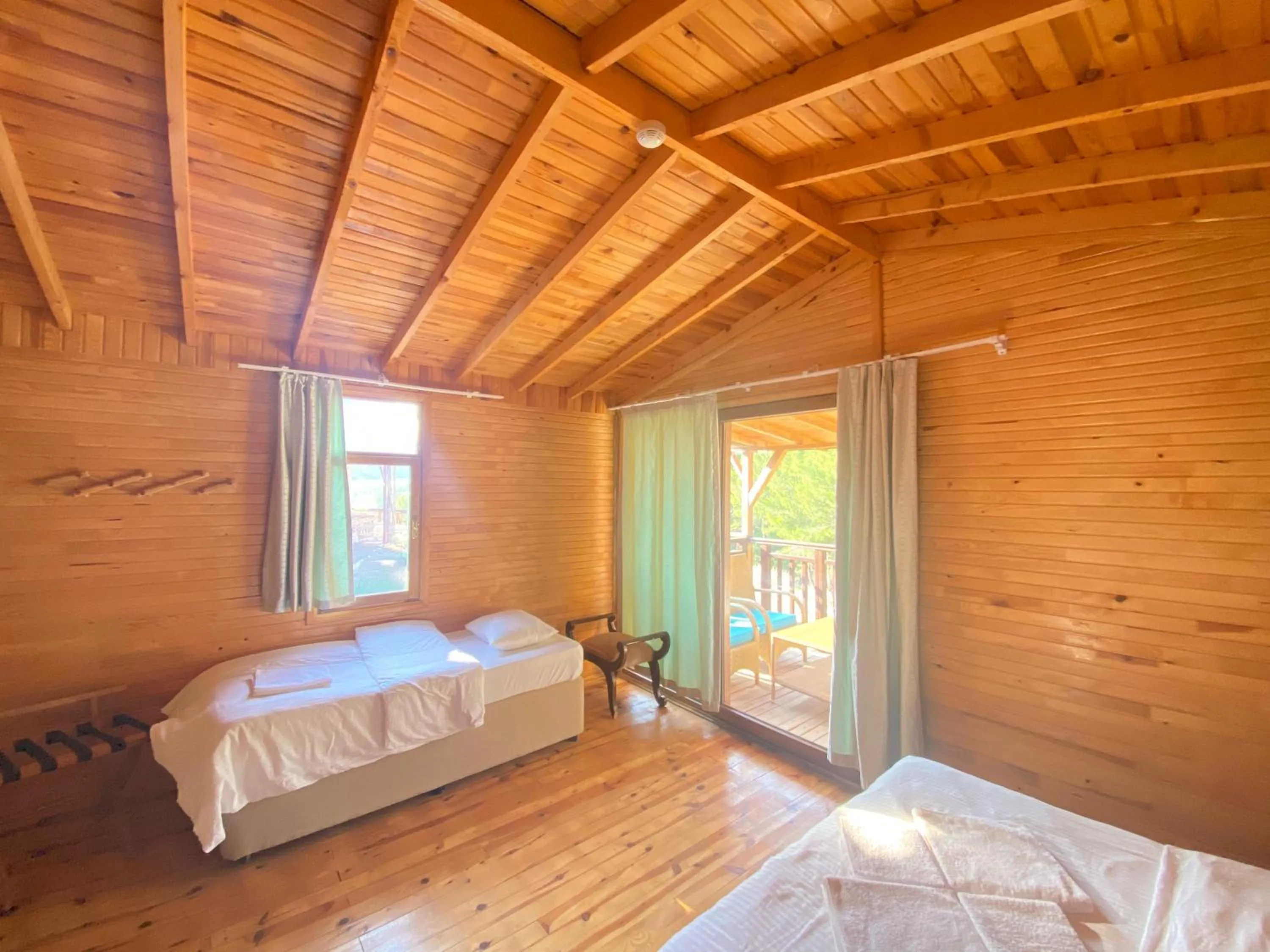 Bedroom, Bed in Kadir's Eco Life