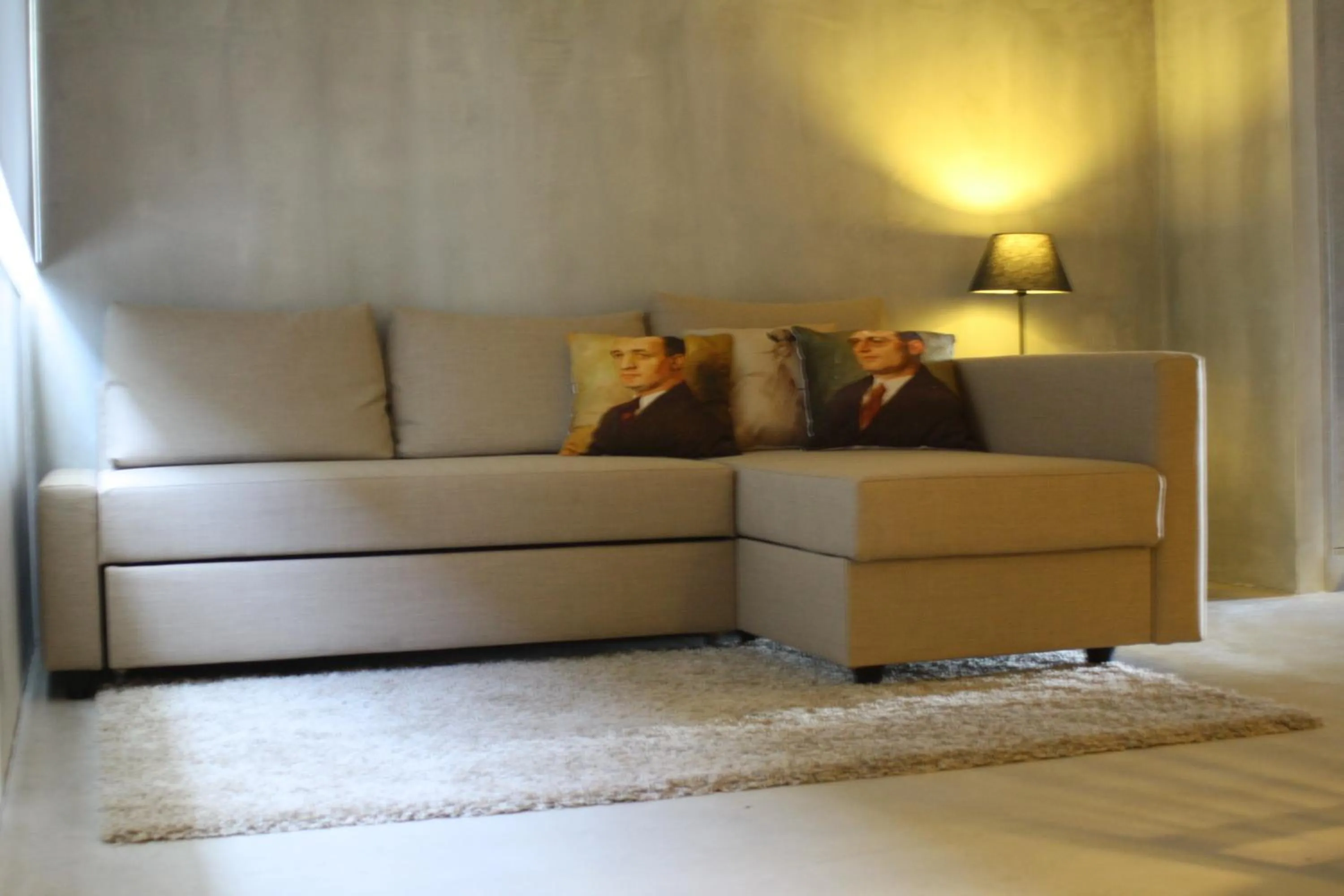 Communal lounge/ TV room in N1 Hostel Apartments and Suites