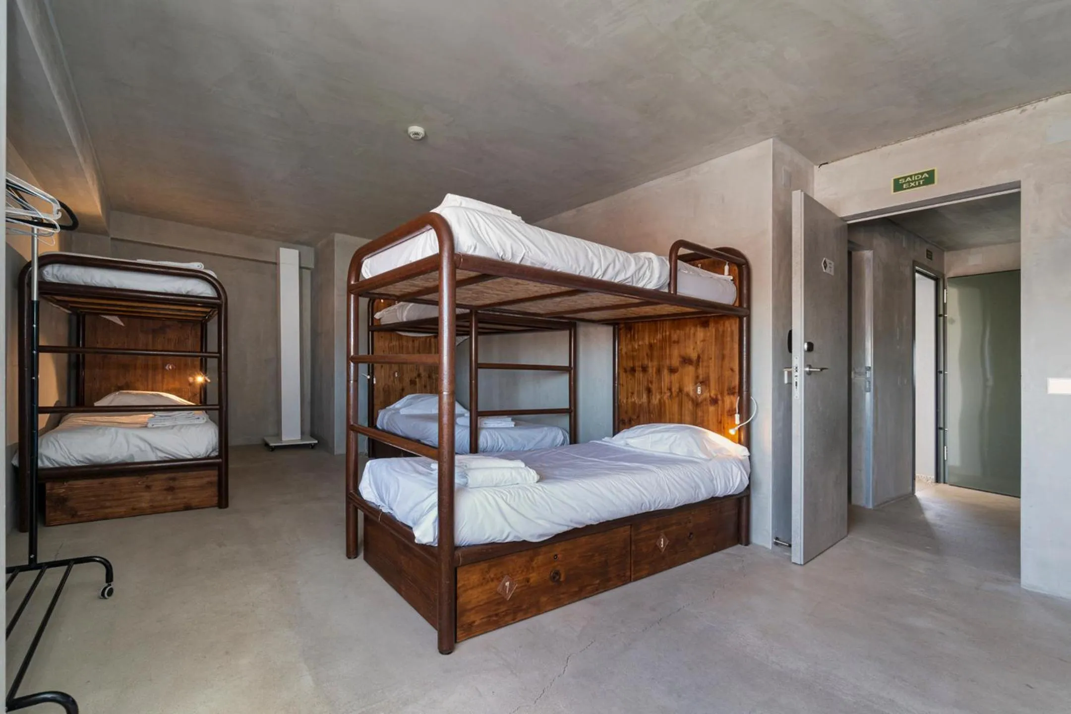 Bed in N1 Hostel Apartments and Suites