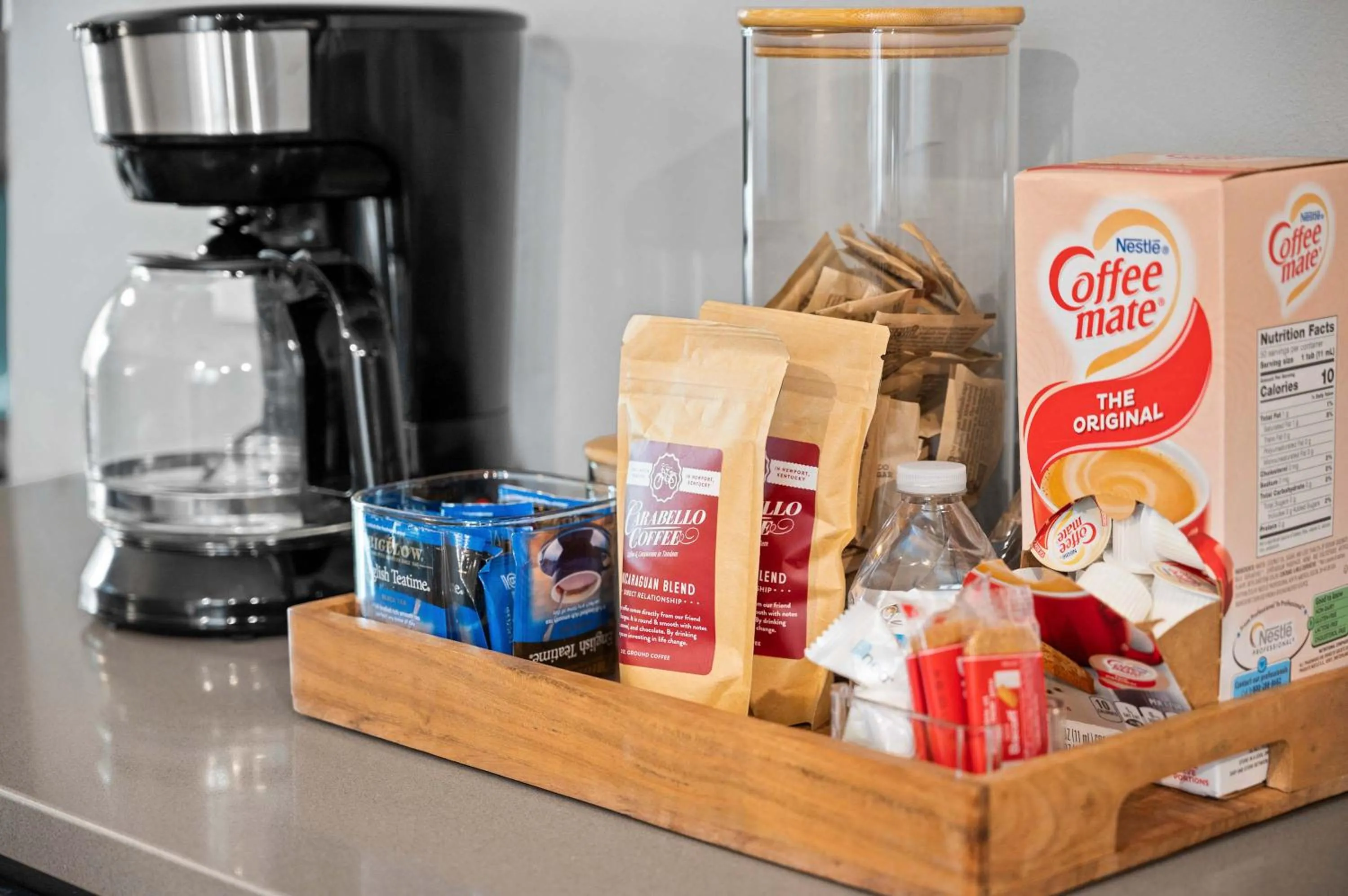 4BR for 10, Near Ark, High-Tech Kitchen, Parking!