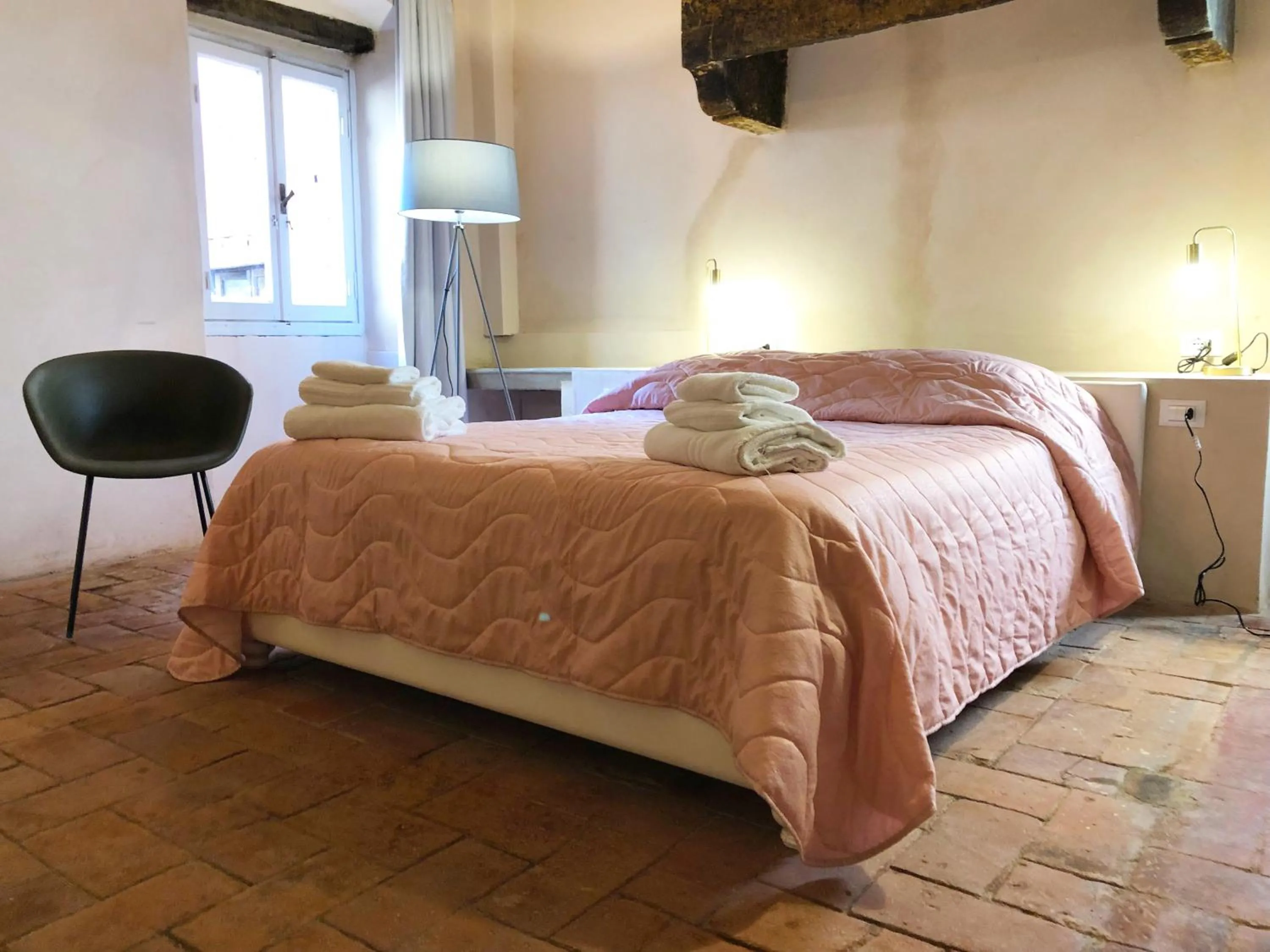 Bed in Allegra Toscana - Affittacamere Guest house Arezzo
