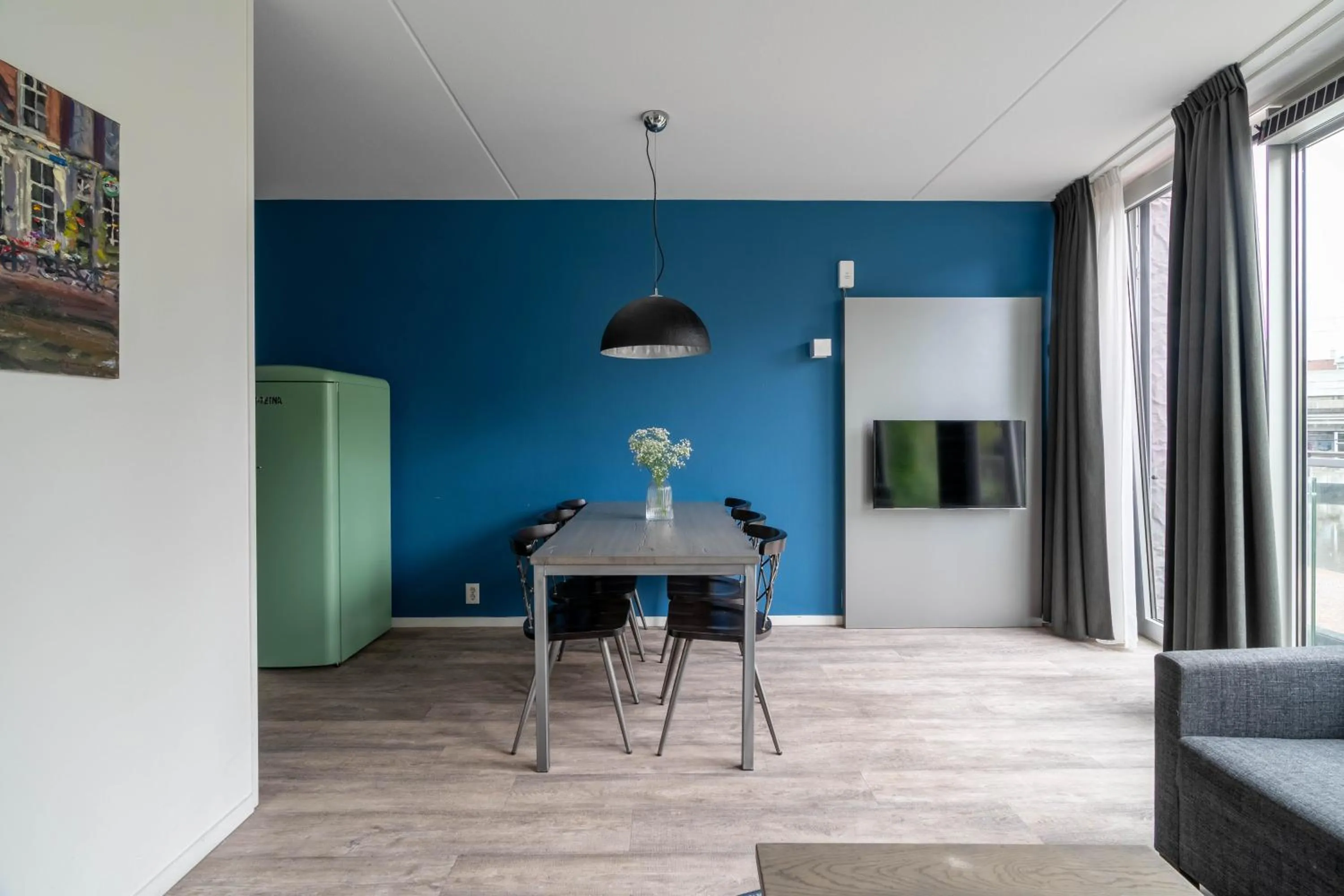 Dining area in YAYS Amsterdam Prince Island by Numa