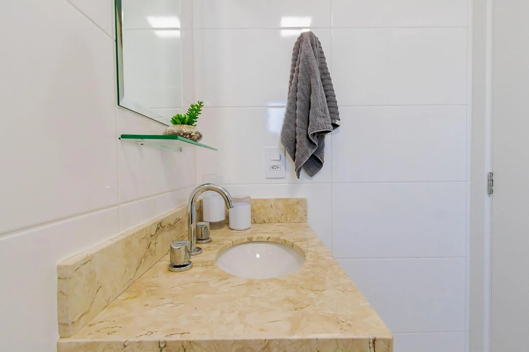 Toilet in Start - Vila Izabel | Gonzaga Stays