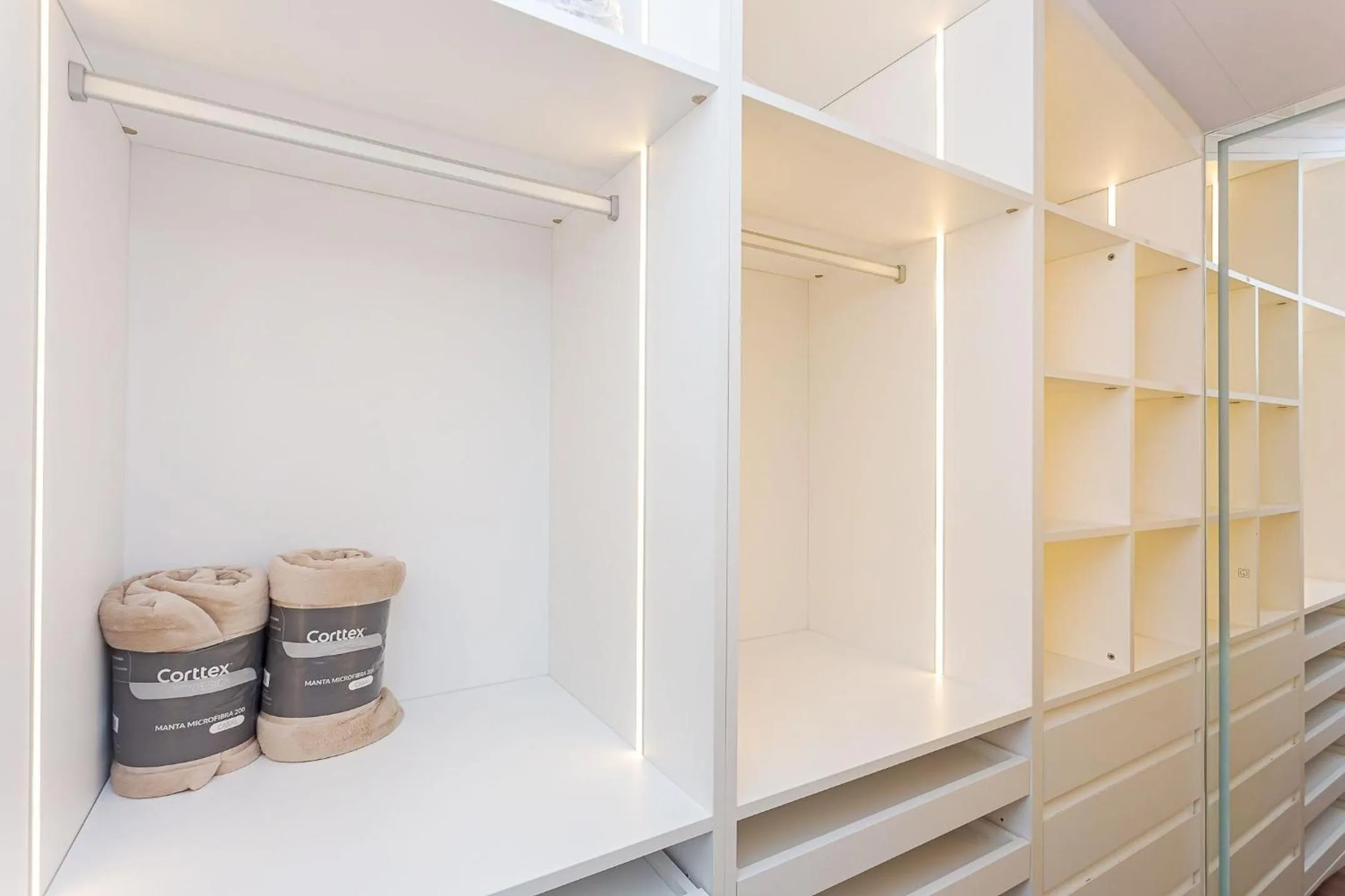 Bedroom in Start - Vila Izabel | Gonzaga Stays