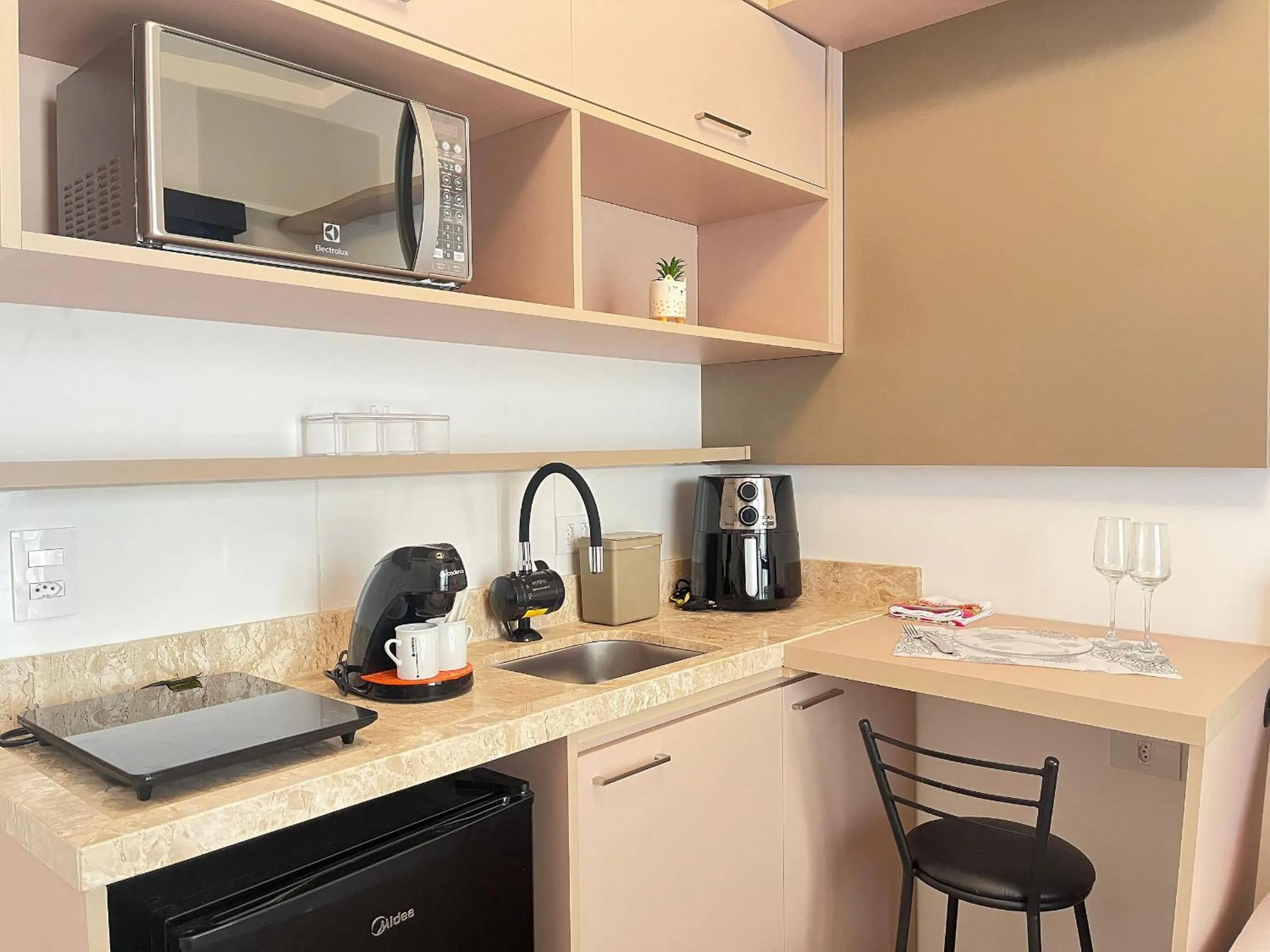 Kitchen or kitchenette in Start - Vila Izabel | Gonzaga Stays