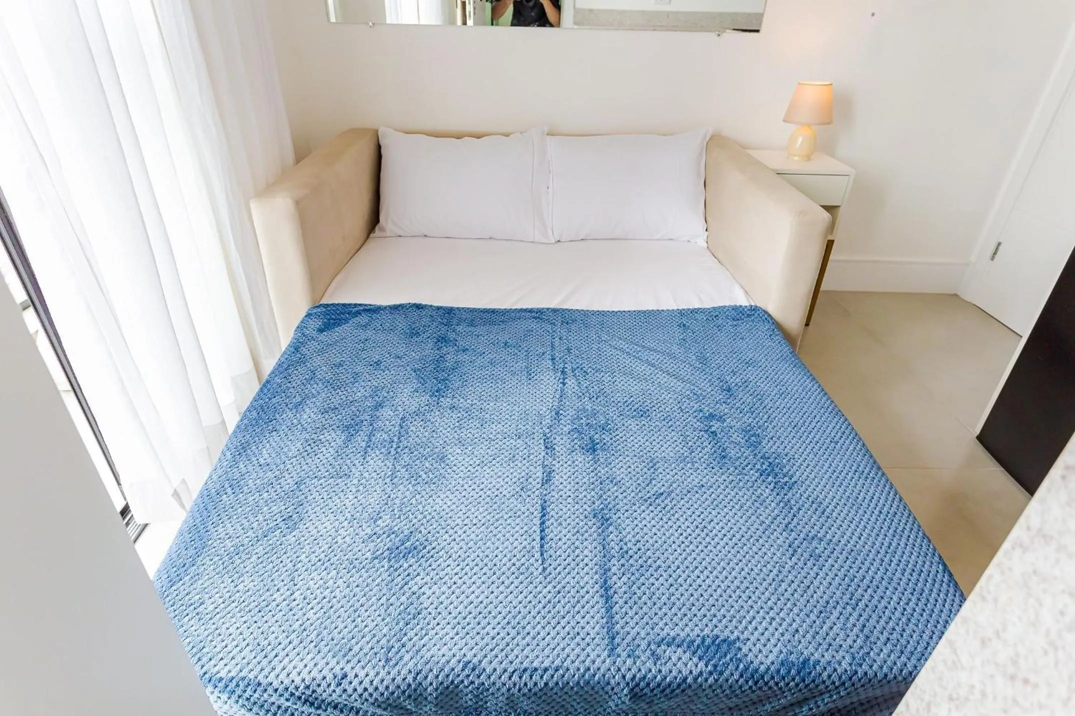 Photo of the whole room, Bed in Start - Vila Izabel | Gonzaga Stays