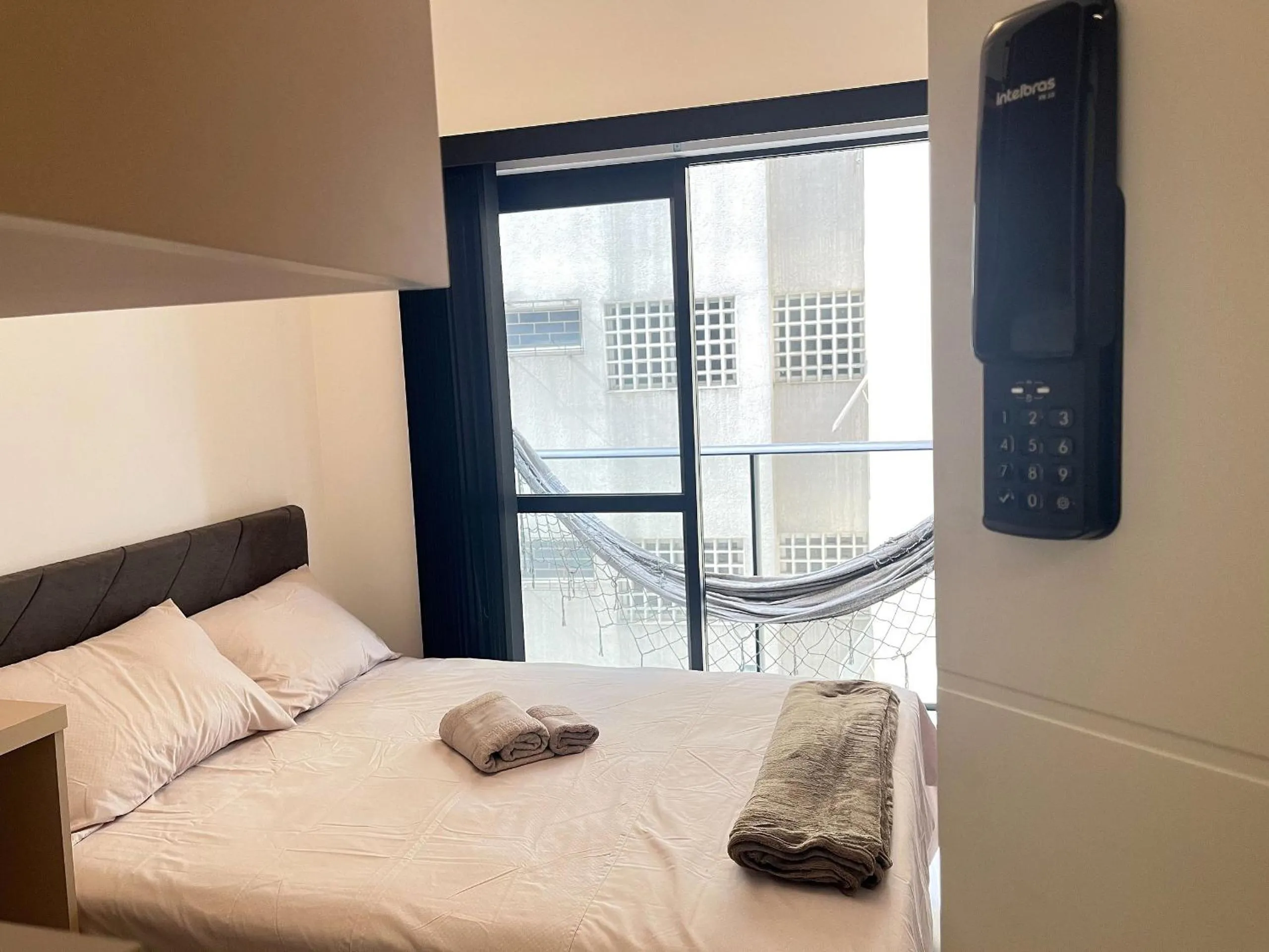 Photo of the whole room, Bed in Start - Vila Izabel | Gonzaga Stays