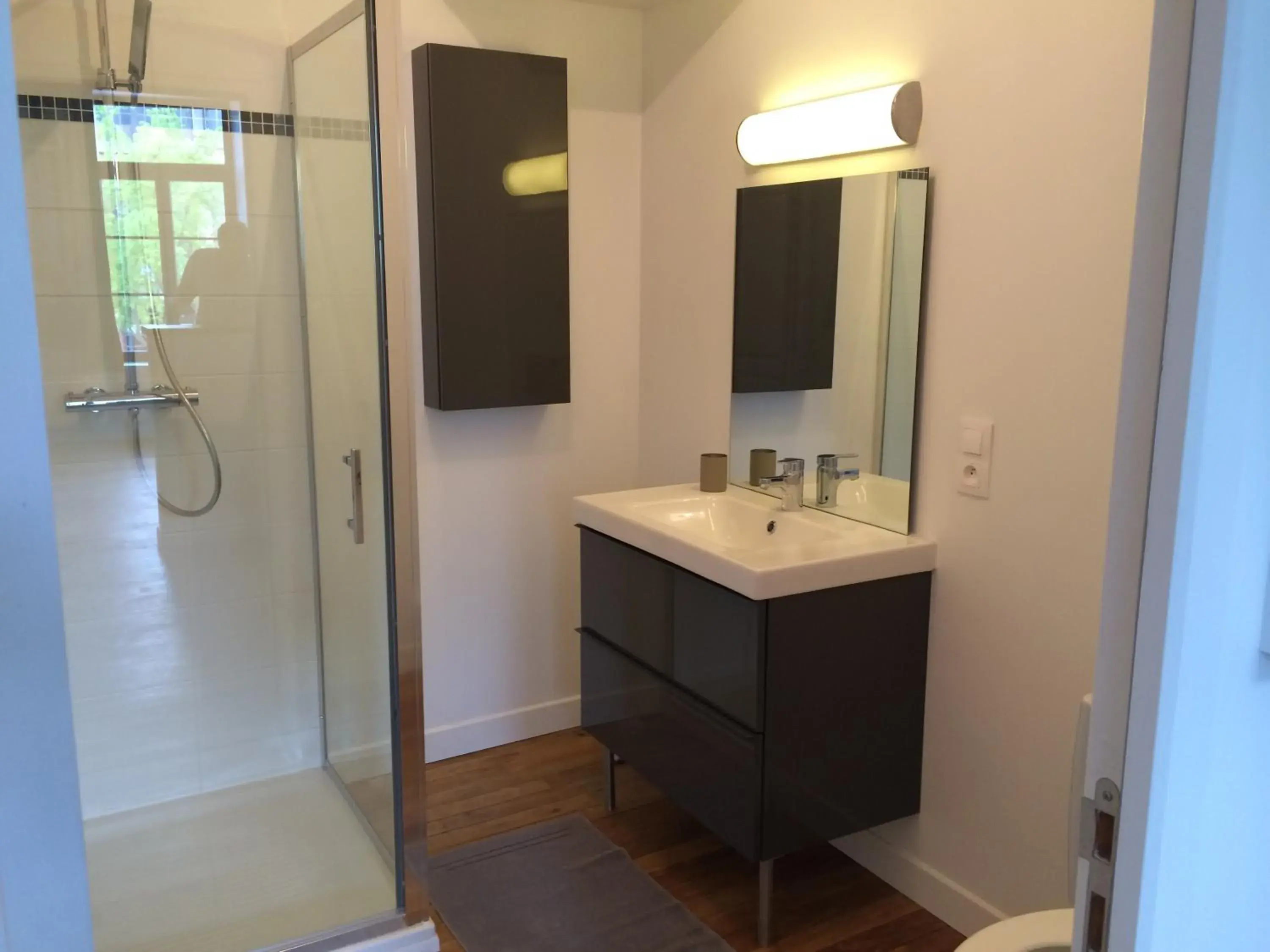 Standard Apartment in Som-home Standard Apartment in Som-home