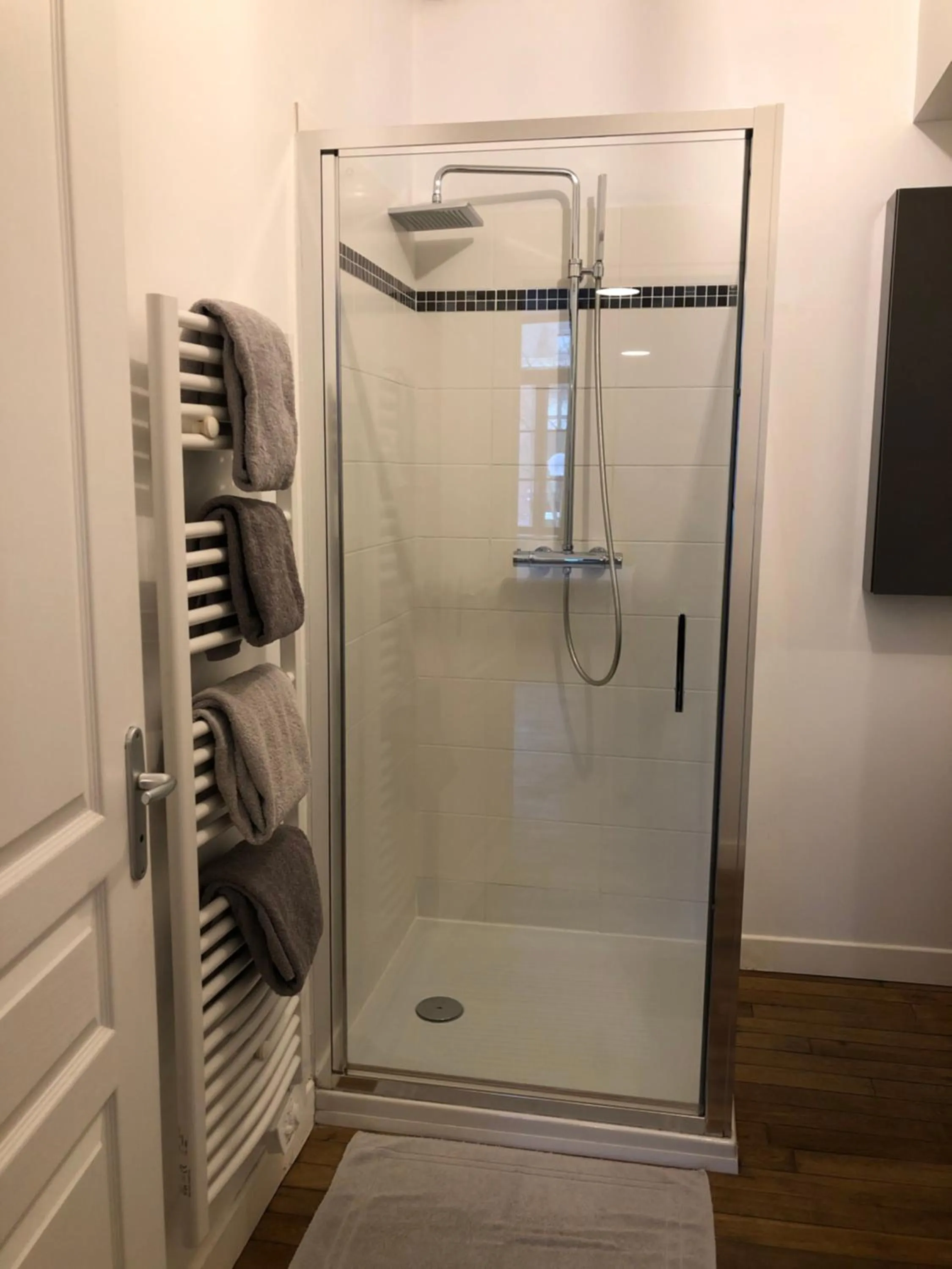 Shower in Som-home