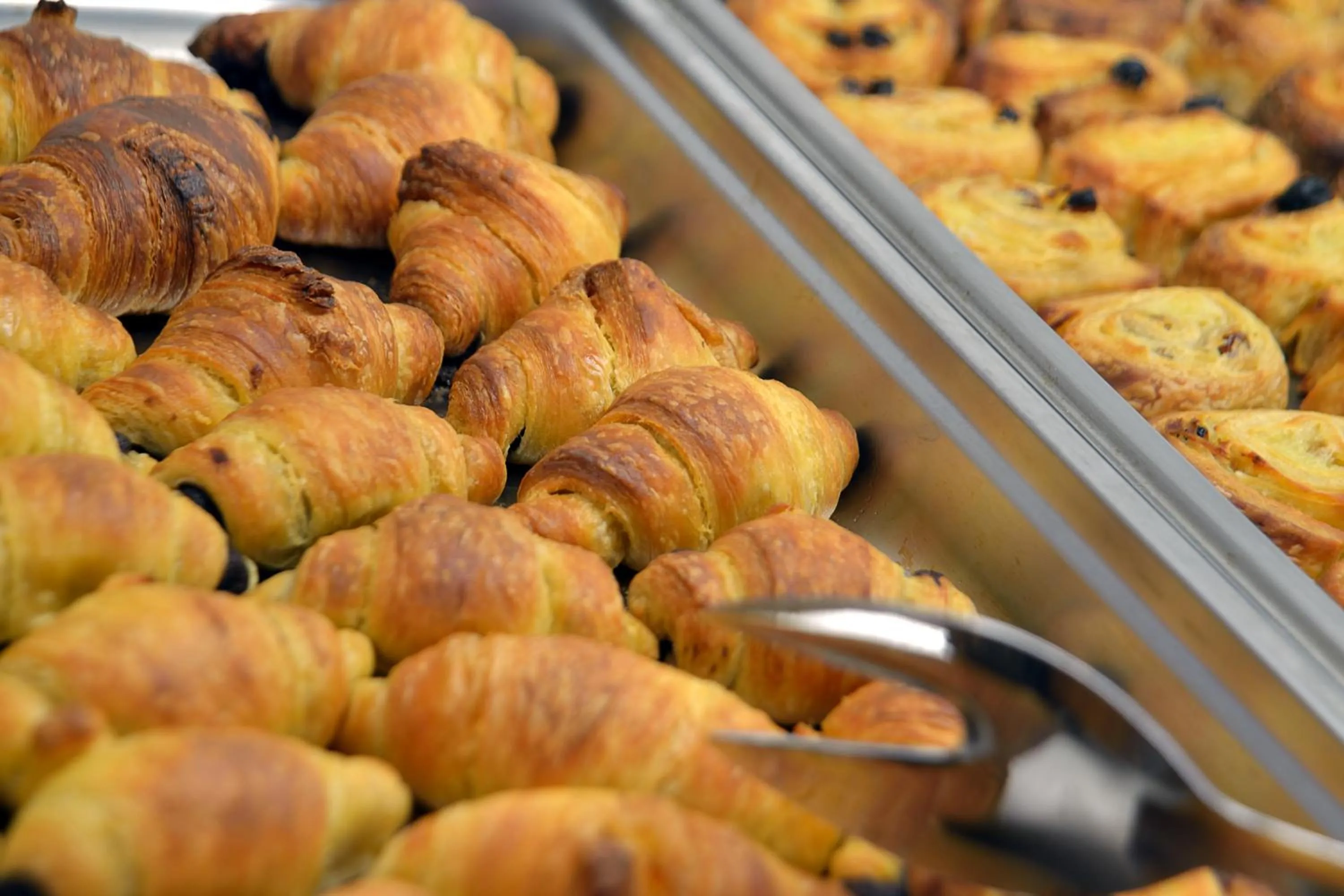 Buffet breakfast in TRYP by Wyndham Corfu Dassia