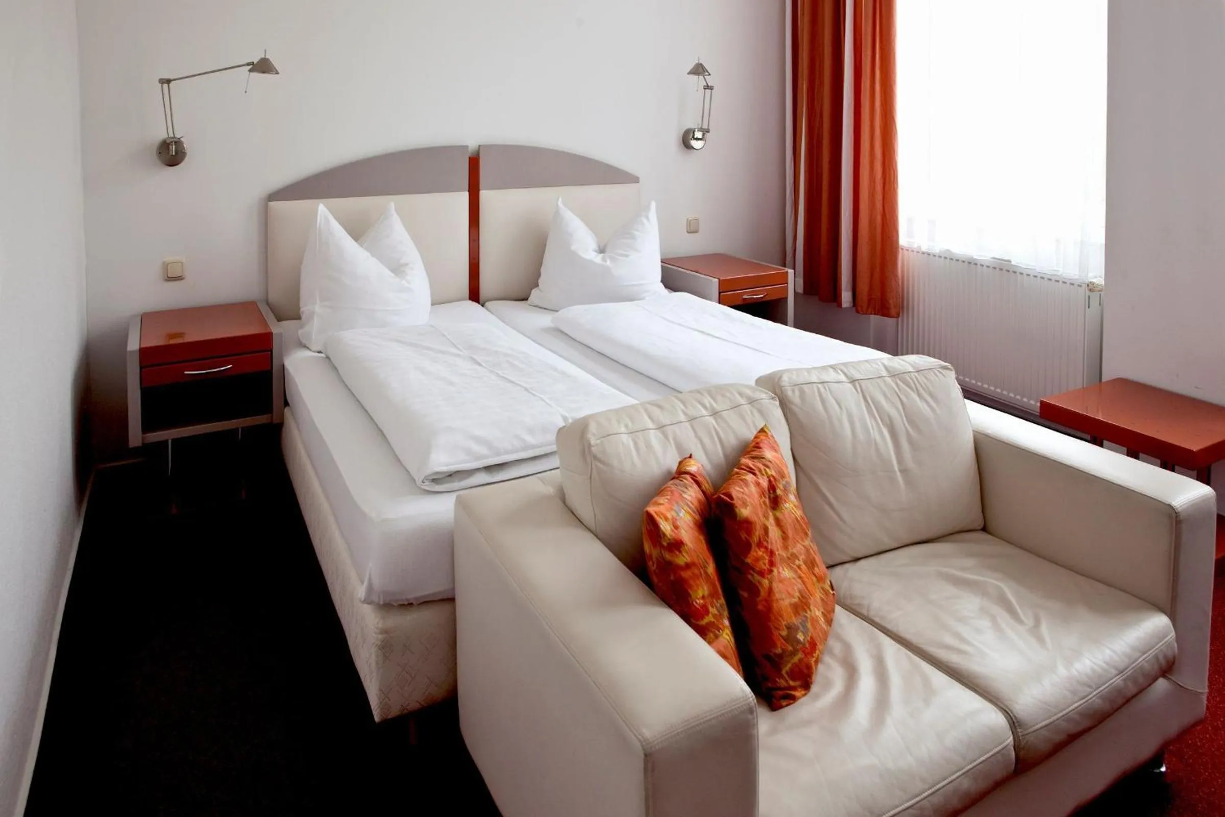 Day, Bed in Hotel Adler